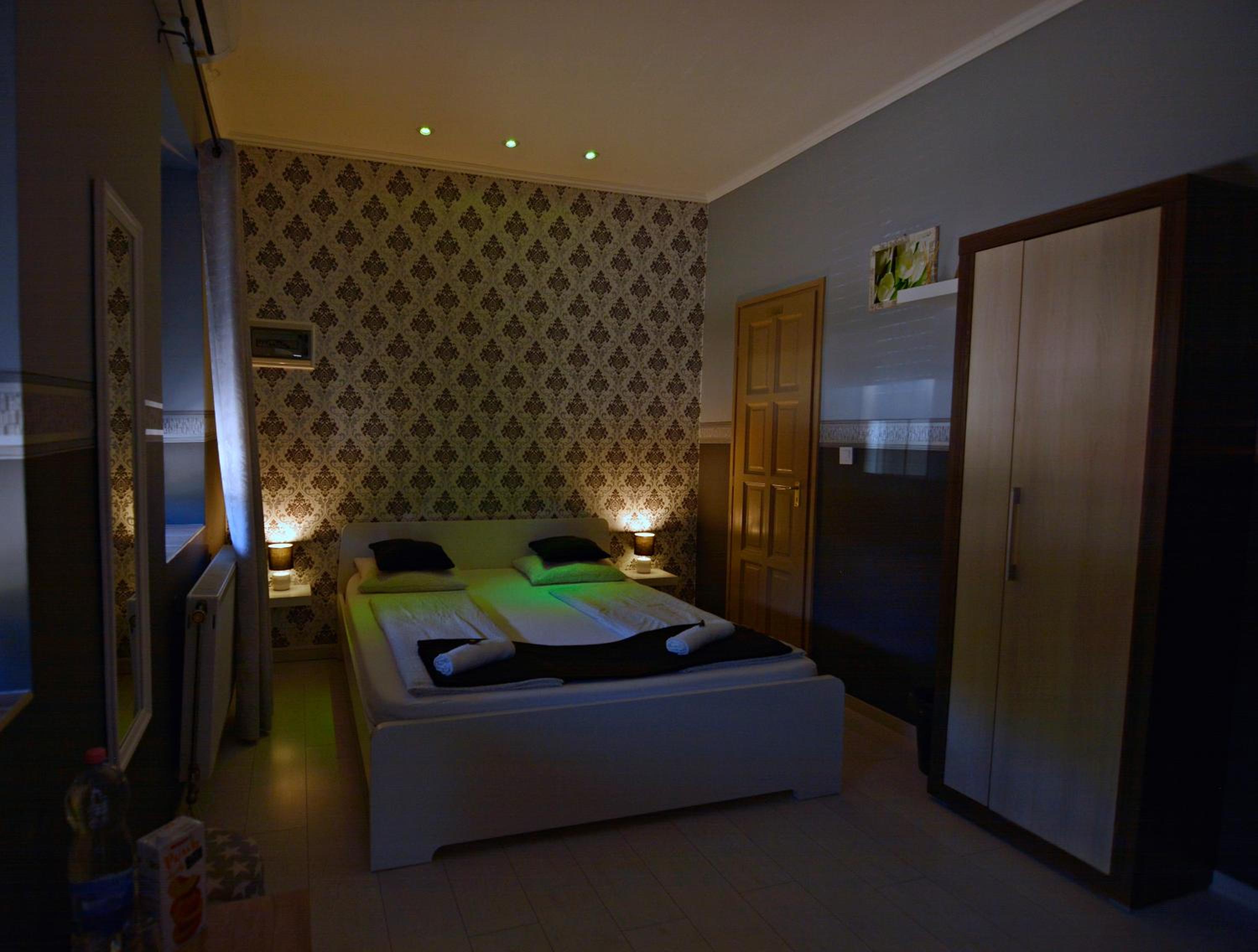 Photo 44