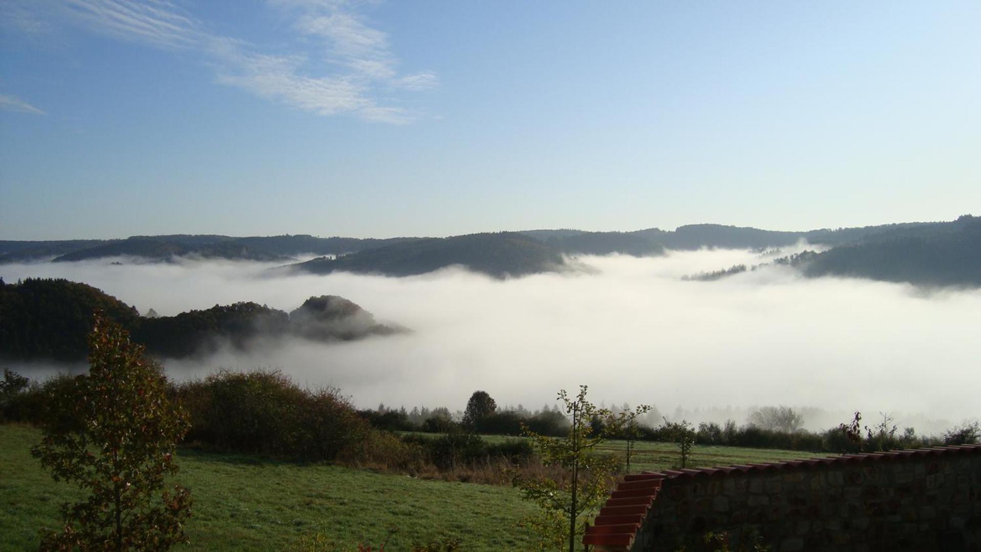 Ferienwohnung Eifelbergblick mit Garten, Schleiden, Wandern in the Eifel National Park, nähe Rursee