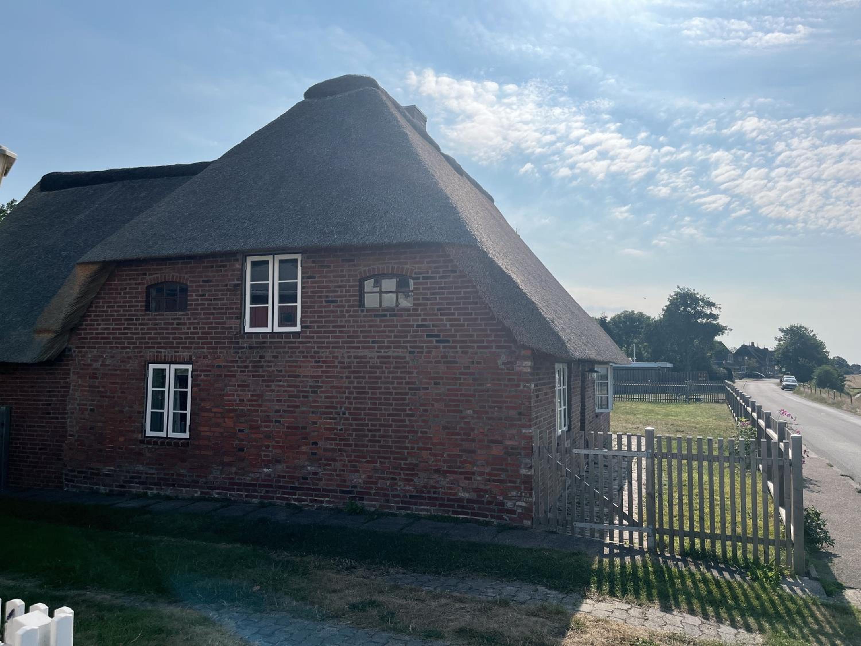 Reetdachhaus auf dem Osterdeich