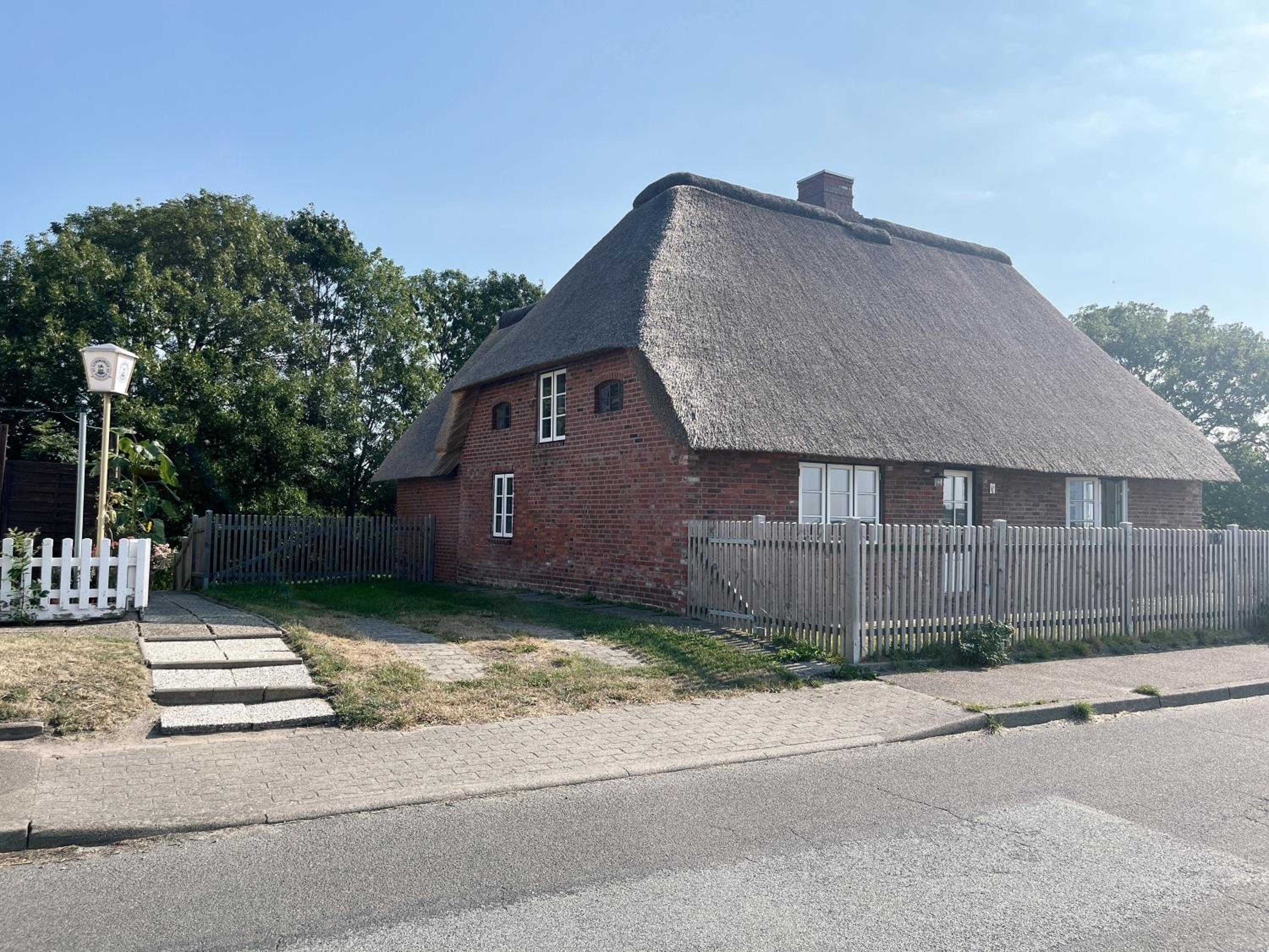 Reetdachhaus auf dem Osterdeich
