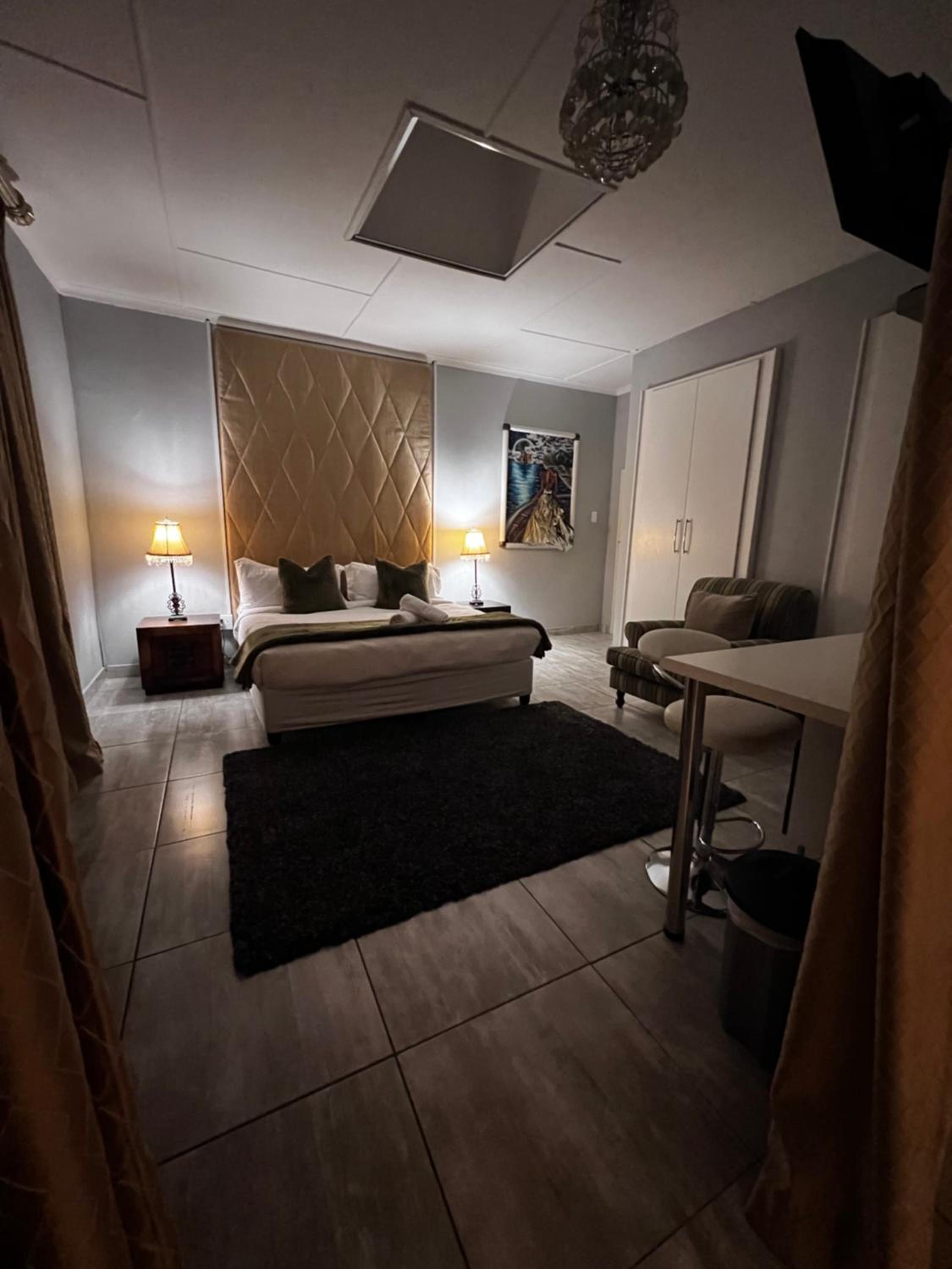 Silken Trap Guest House NO LOADSHEDDING