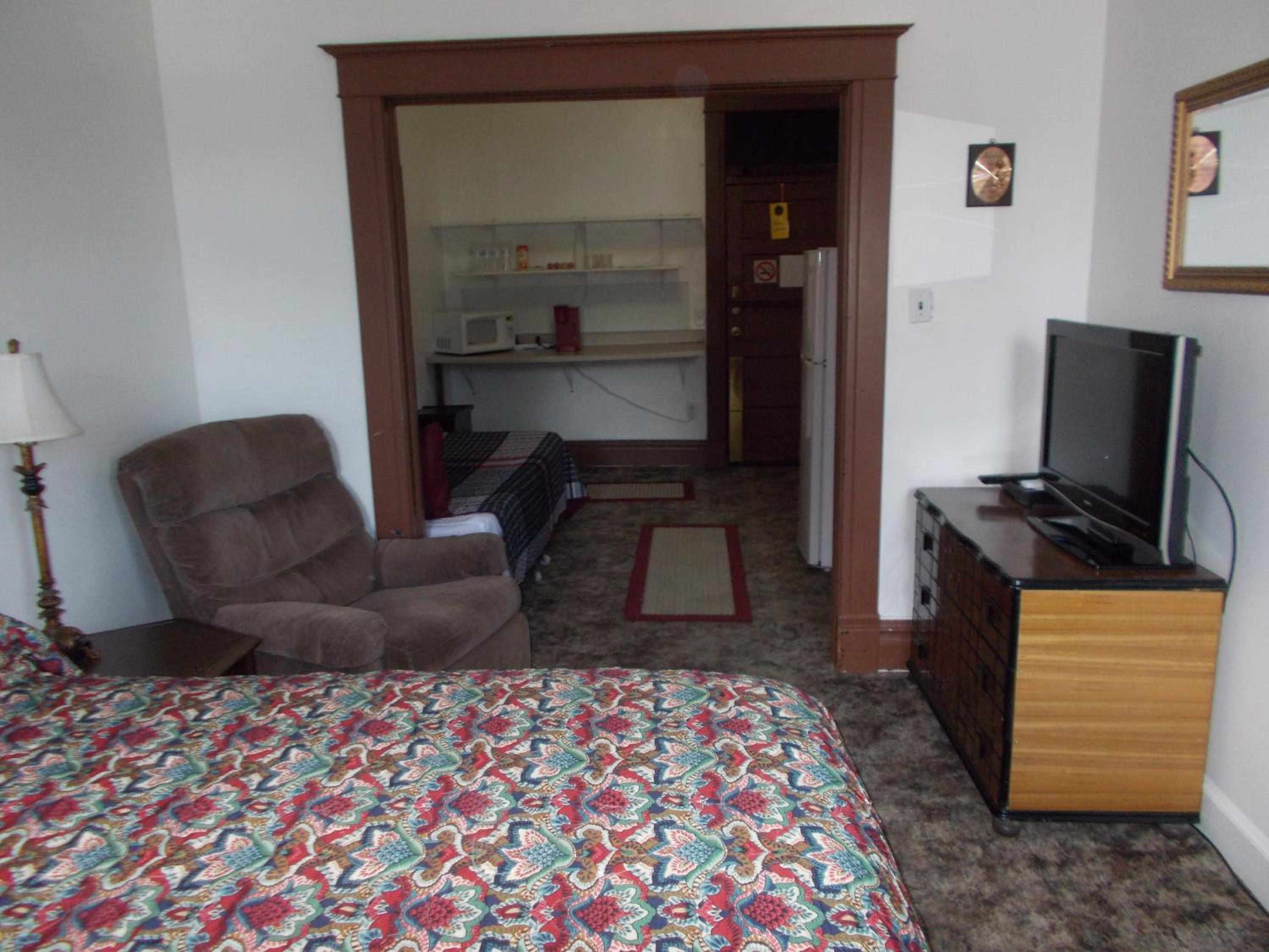 Photo 7