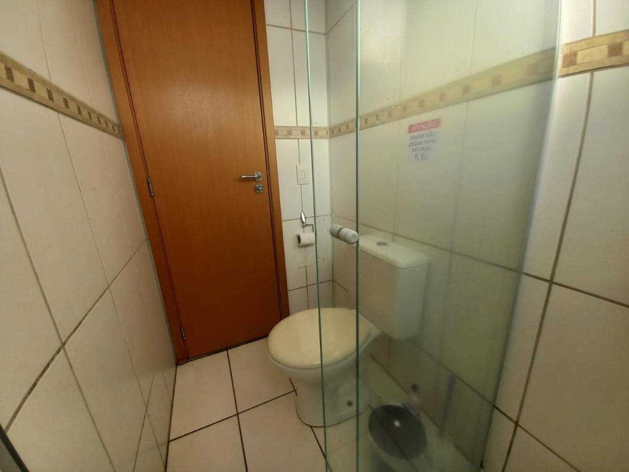 Apartamento com varanda gourmet e churrasqueira Caldas Nova view 5