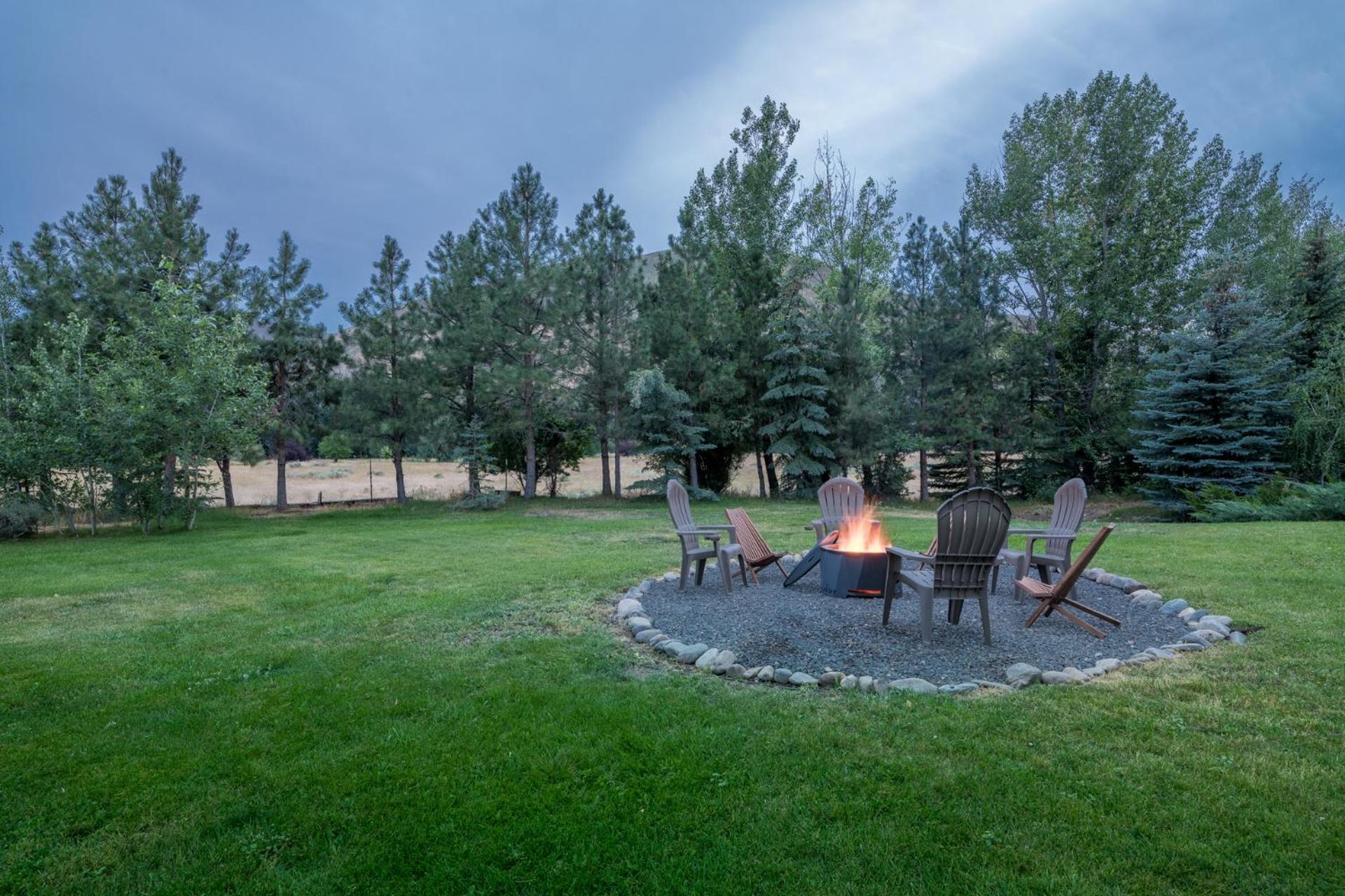 Bear Lodge with private Pool, Hottub, and Sauna! - Property Image 16