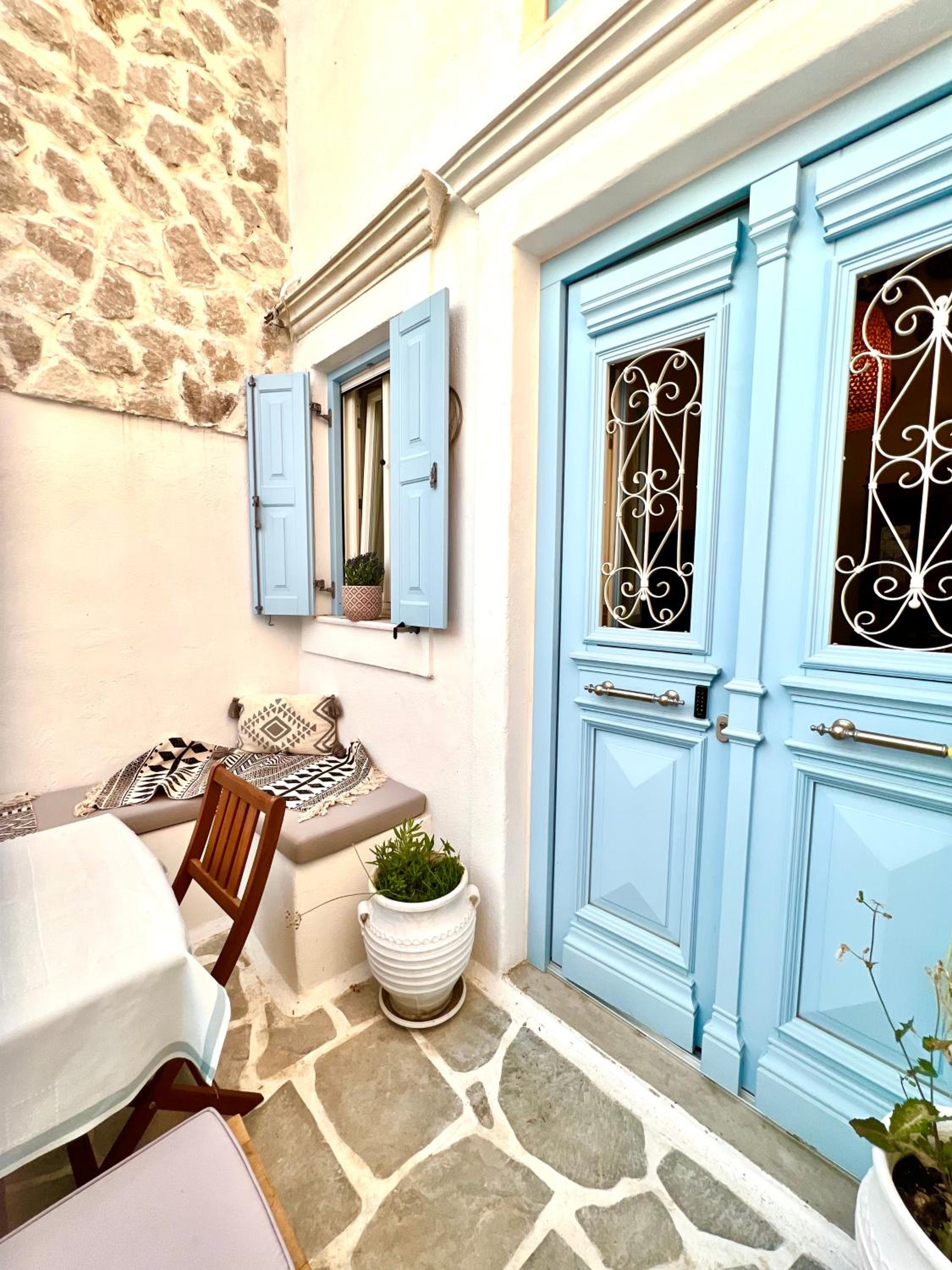 Aetheria Traditional House view 3