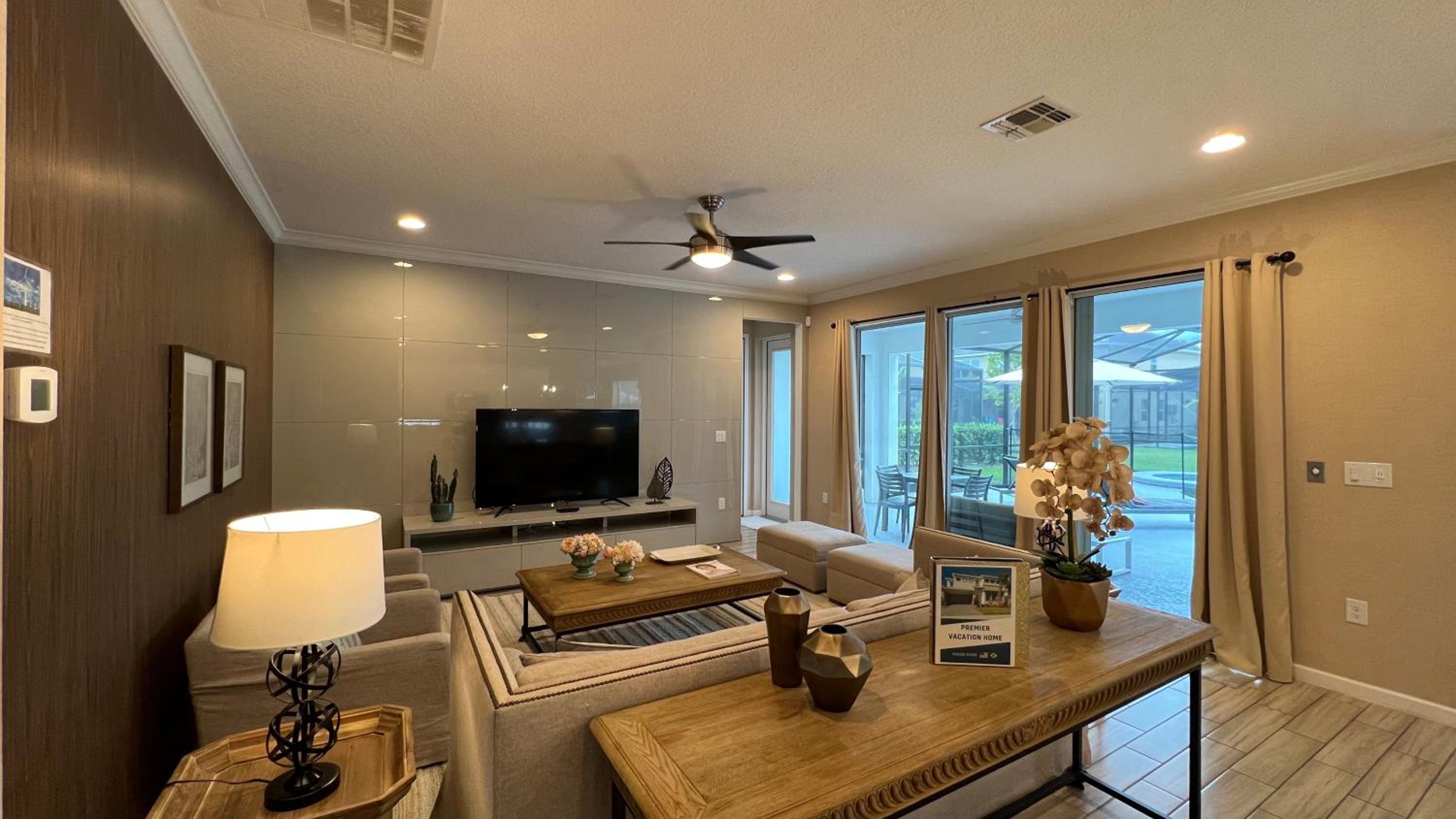 3830 Premier Villa 6Bd Private Pool and Game Room view 4
