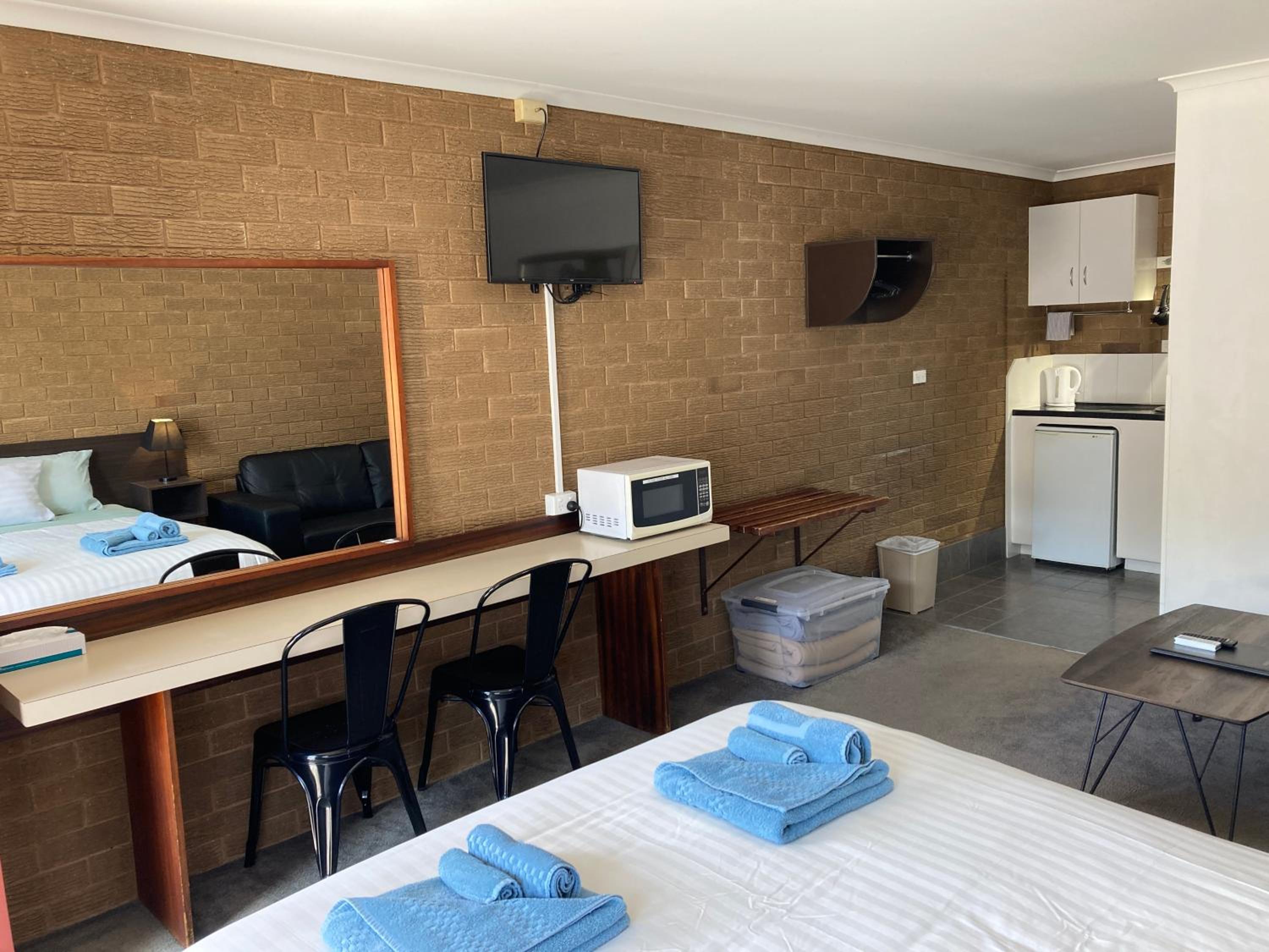 Camellia Motel