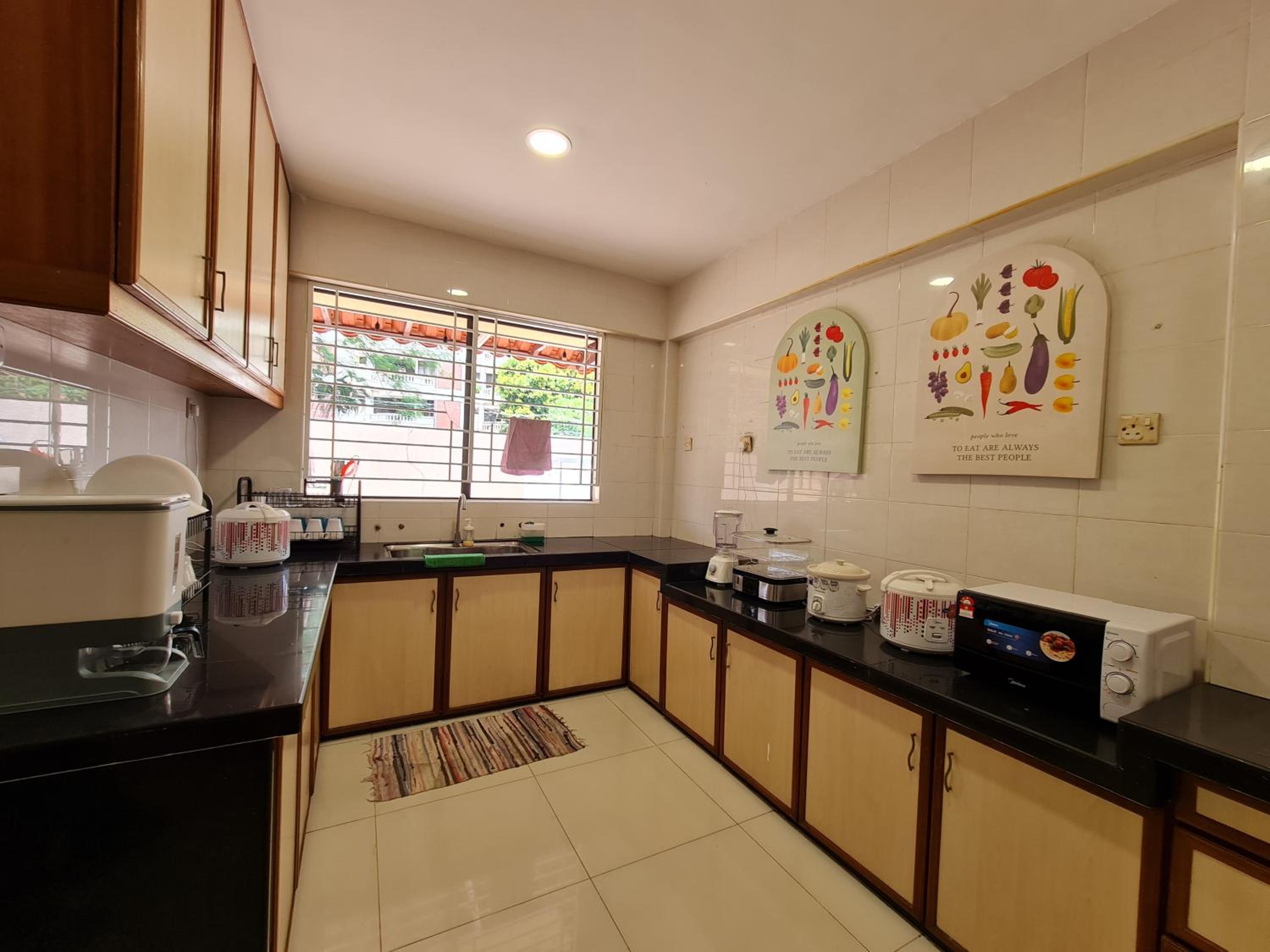 MG Casa Inn - Mutiara Gurney