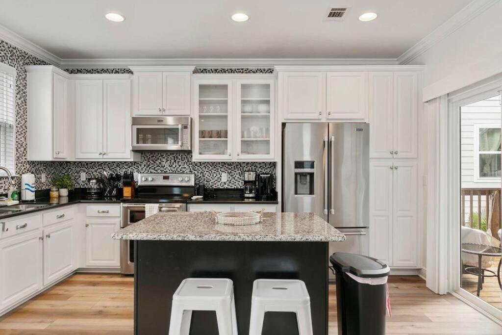 Beautiful 4 bedroom near Rosemary Beach!