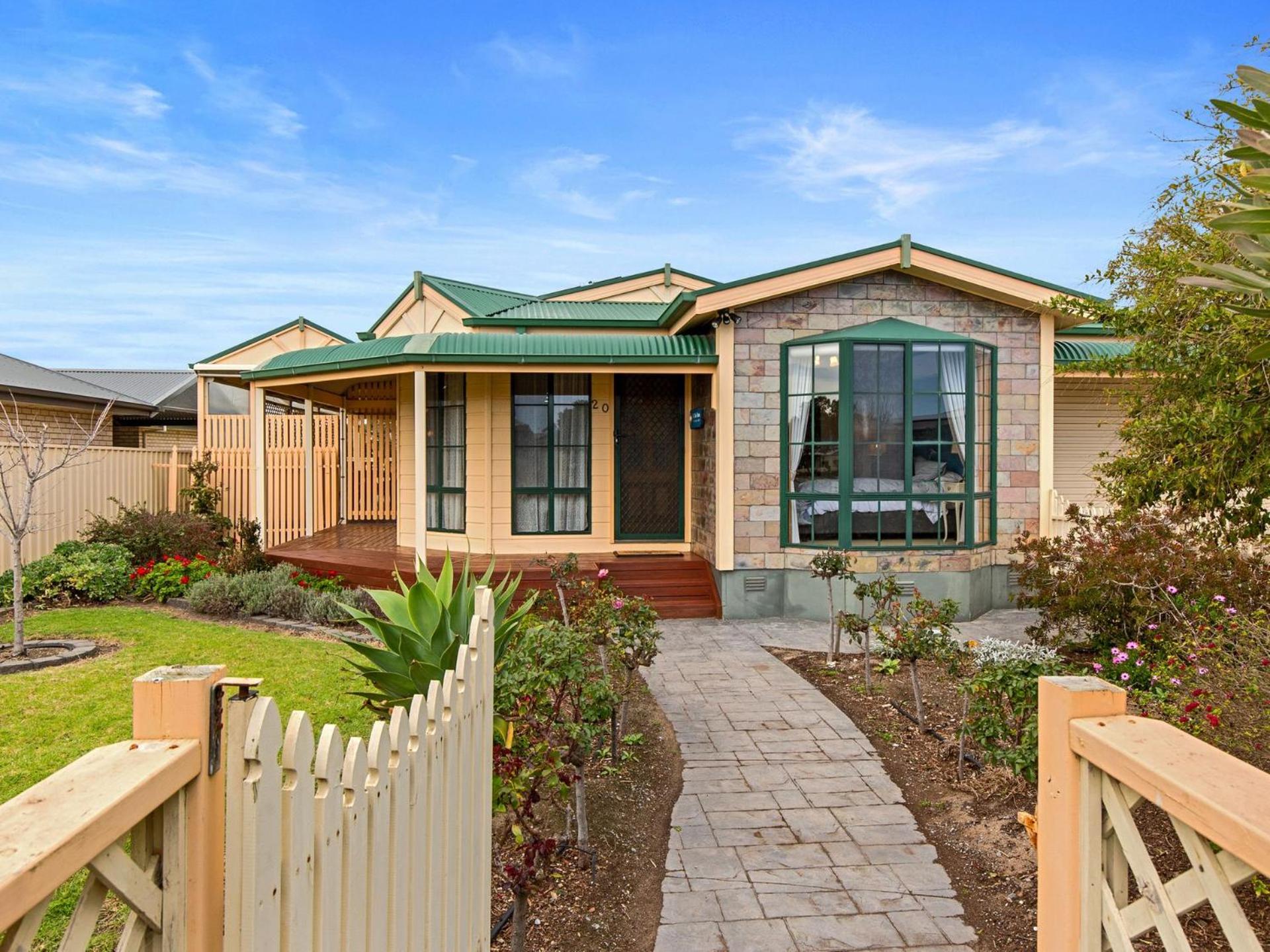 Ti Na Mara 20 Resolute Avenue Normanville