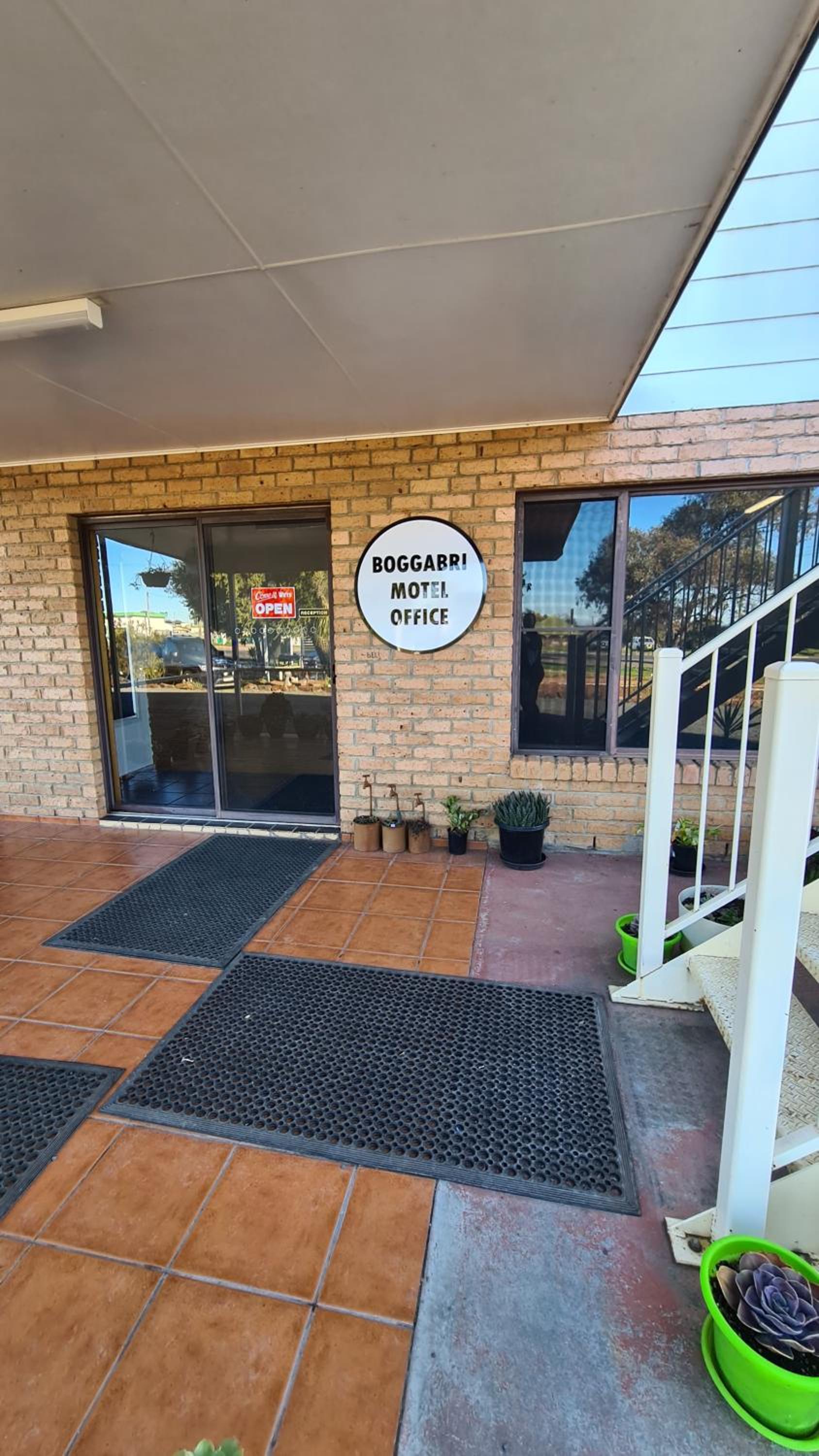 Boggabri Motel view 5