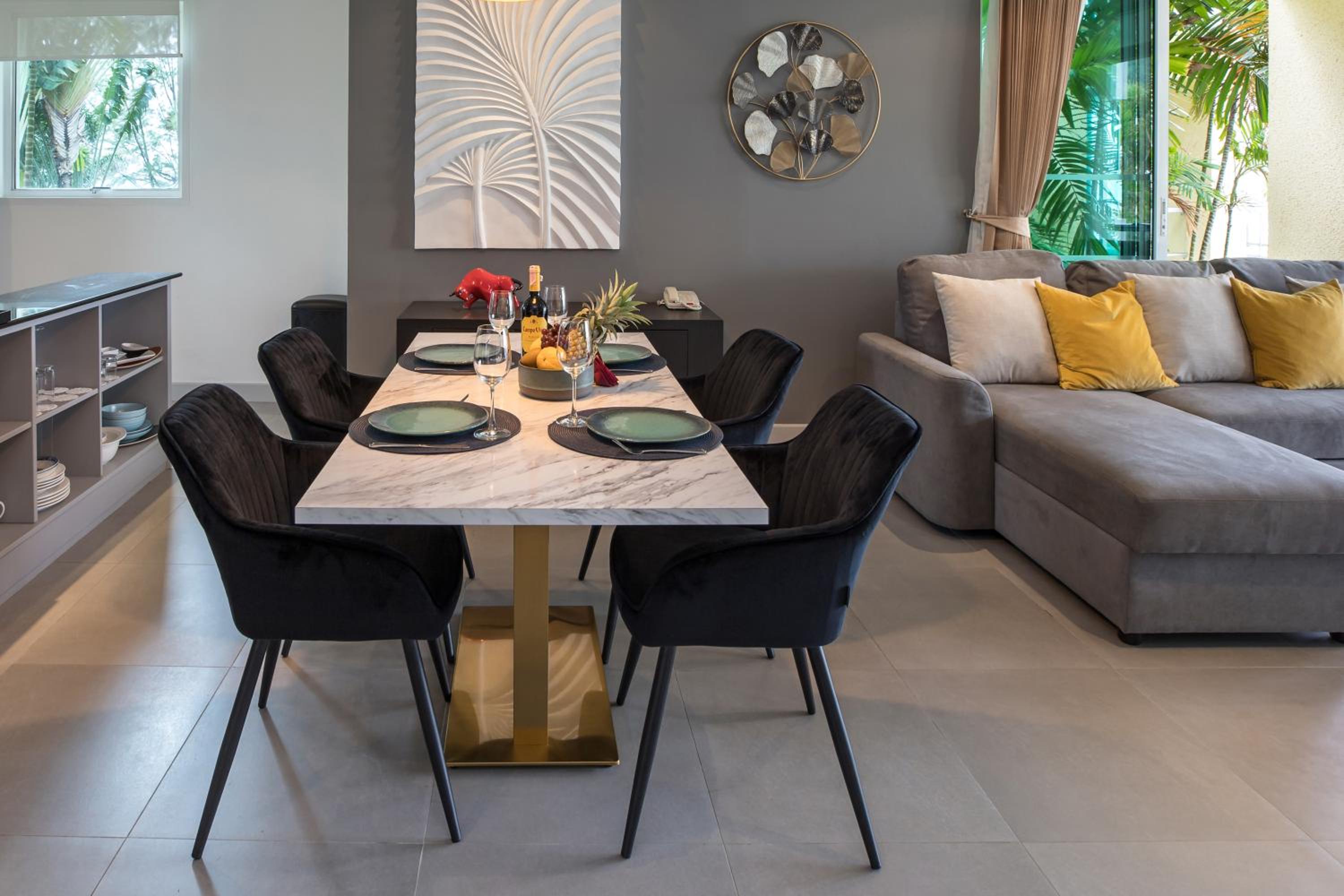 Happy Apartment on Karon Beach