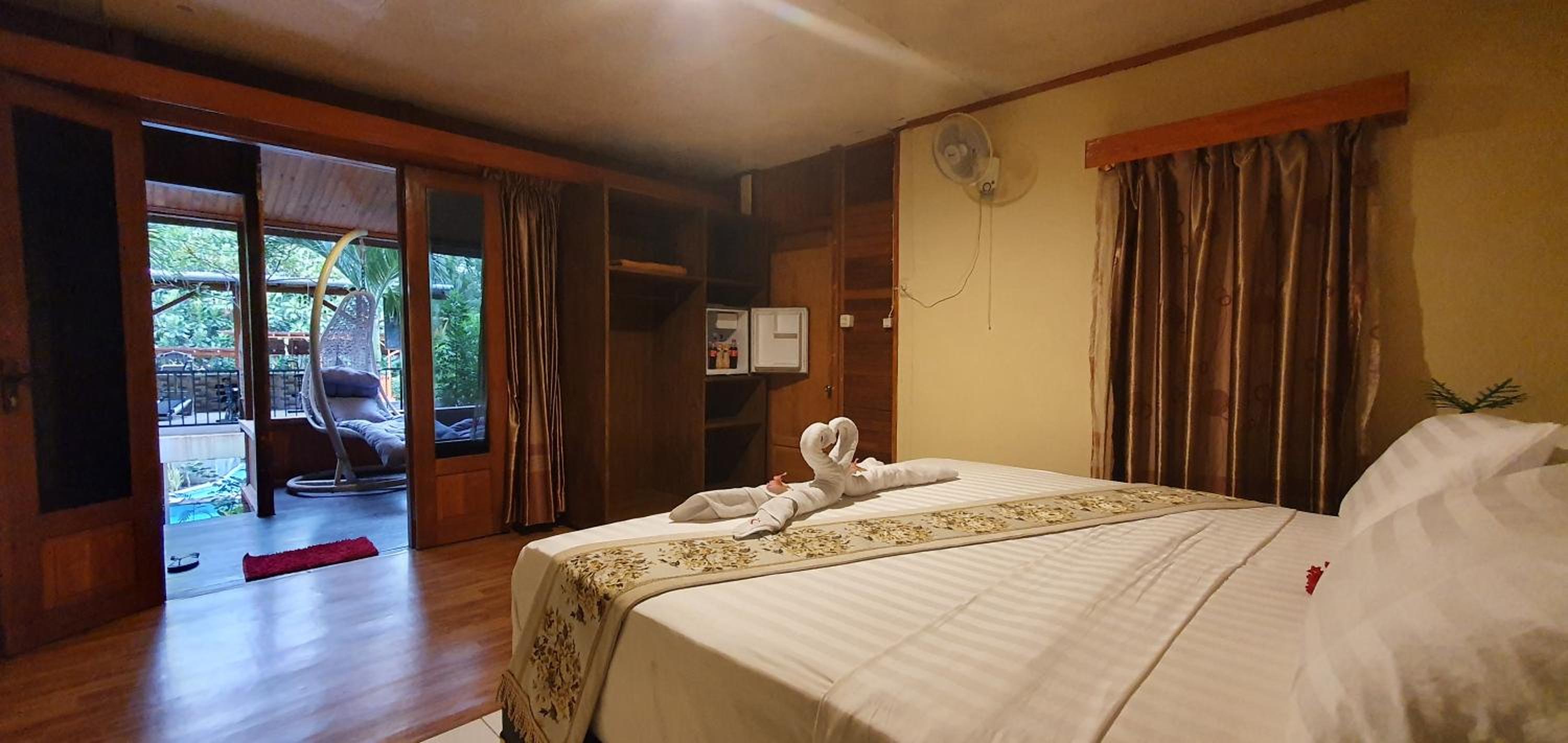 Bunaken Villa Queen's Dive view 2