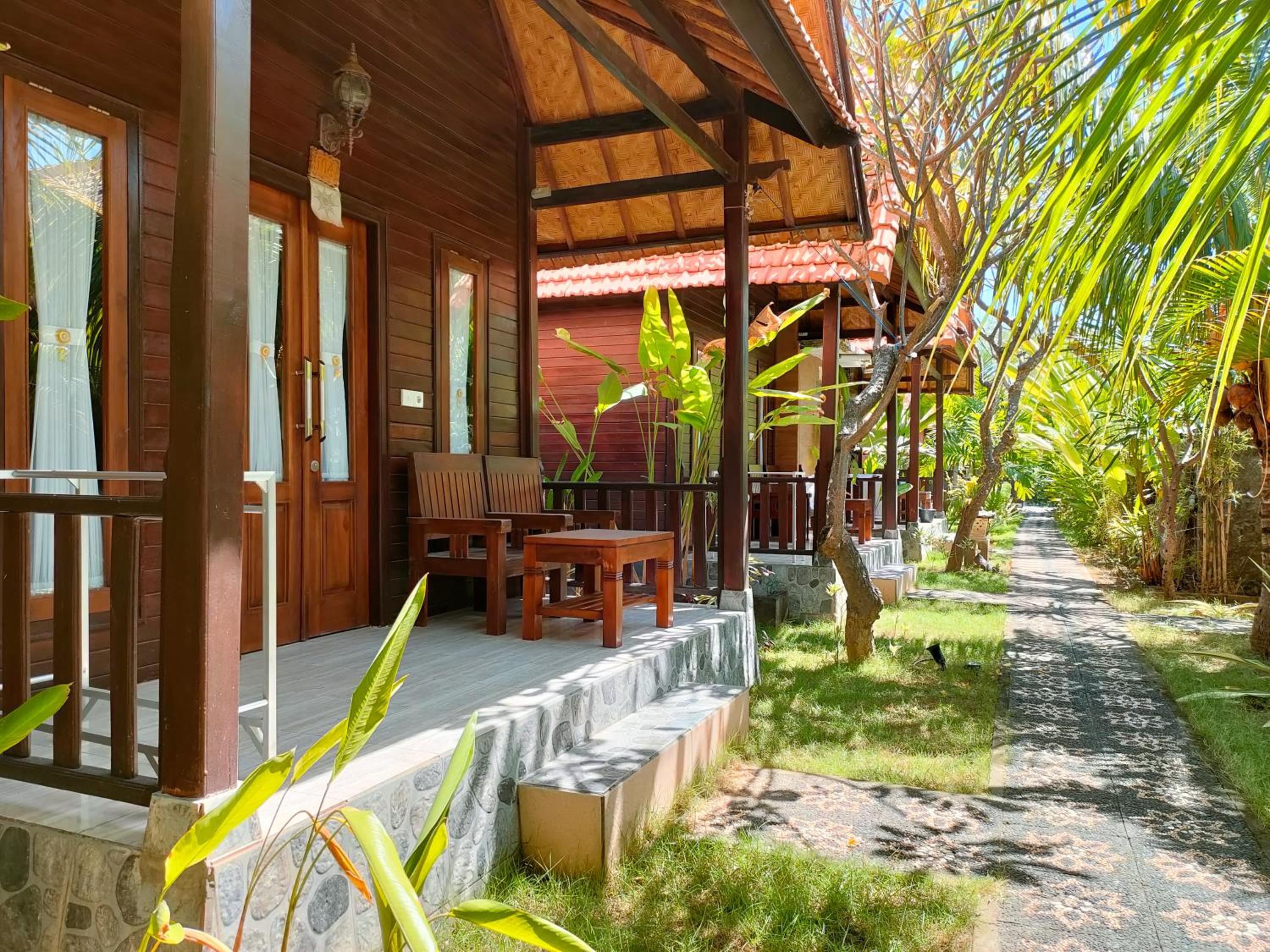 Exotic View Cottage view 4