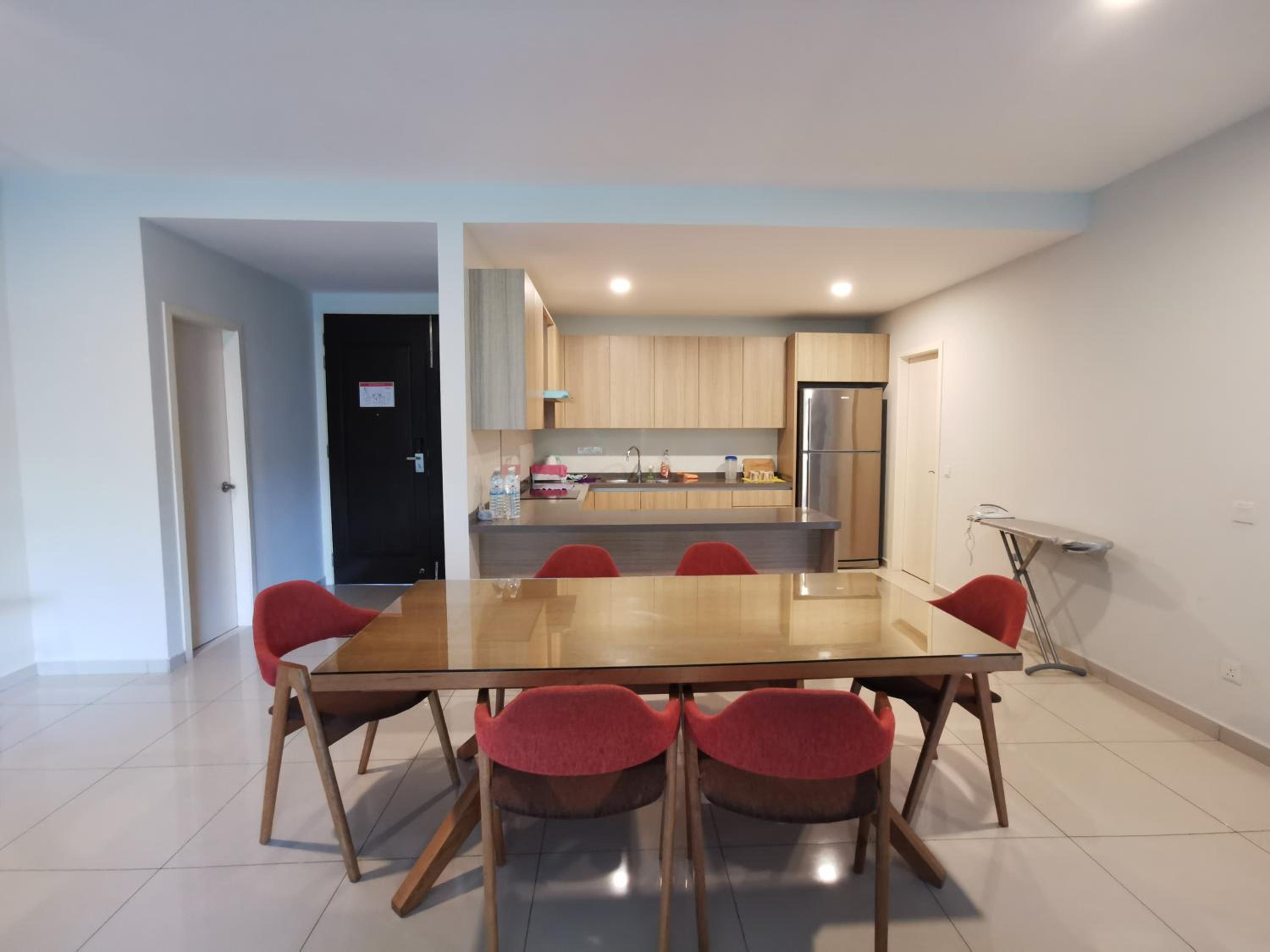 Ipoh Haven Central Lakeview Suite 3rooms 3-8pax photo 7