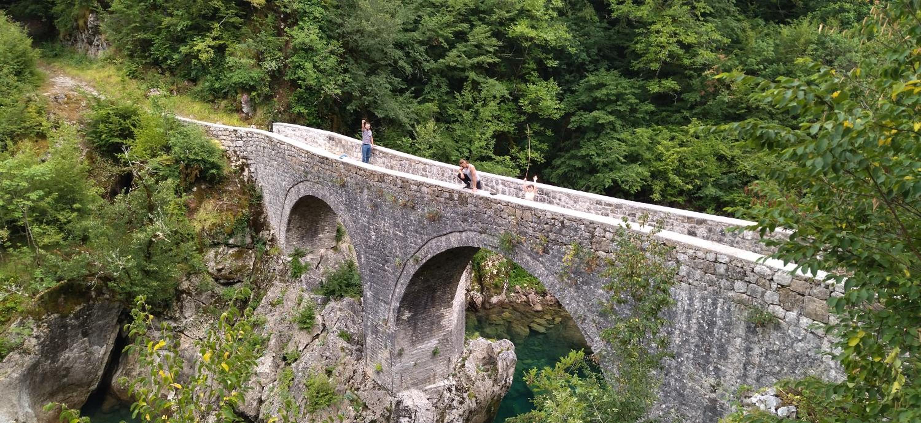 Djevojački Most