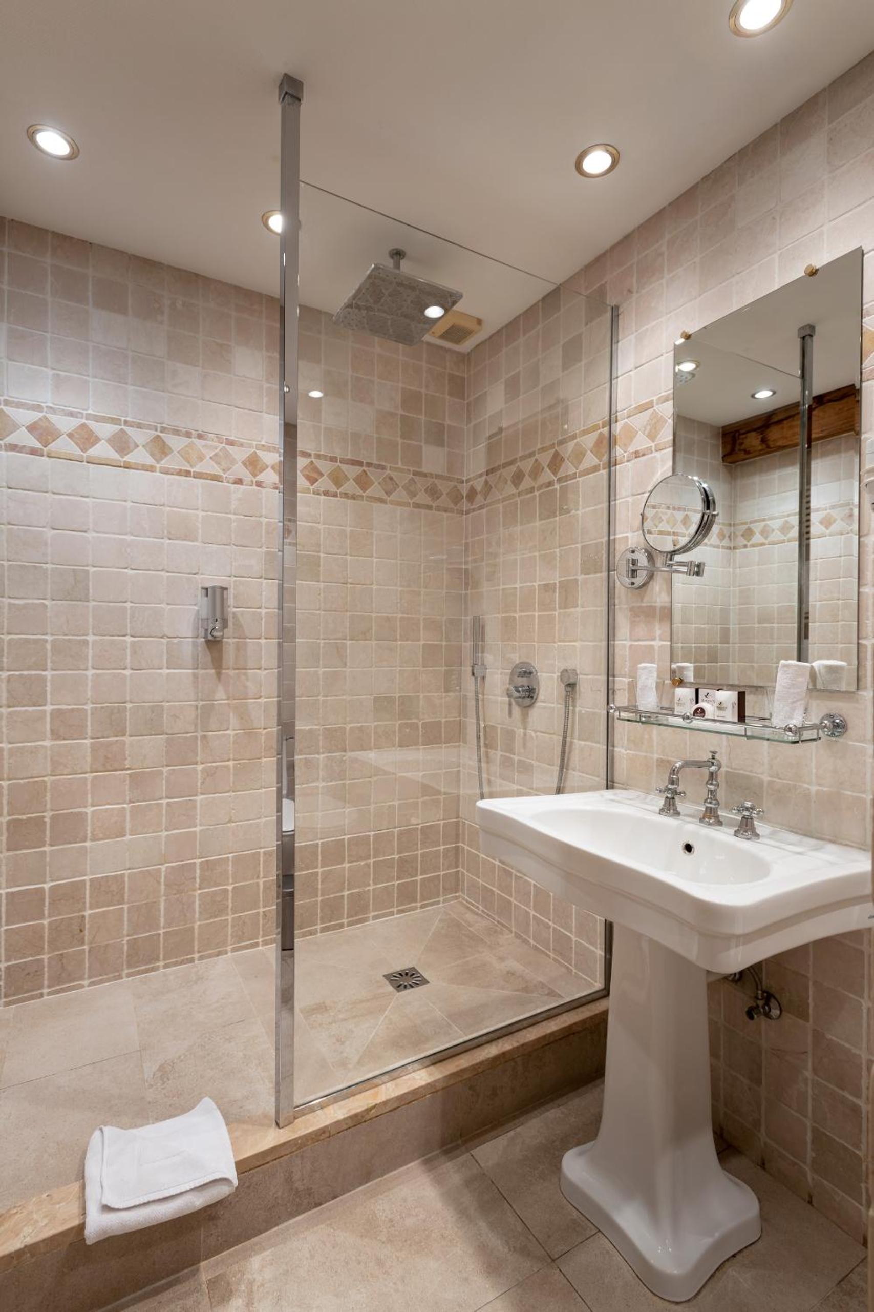 Bruges Vacations - Martin's Relais - Property Image 25