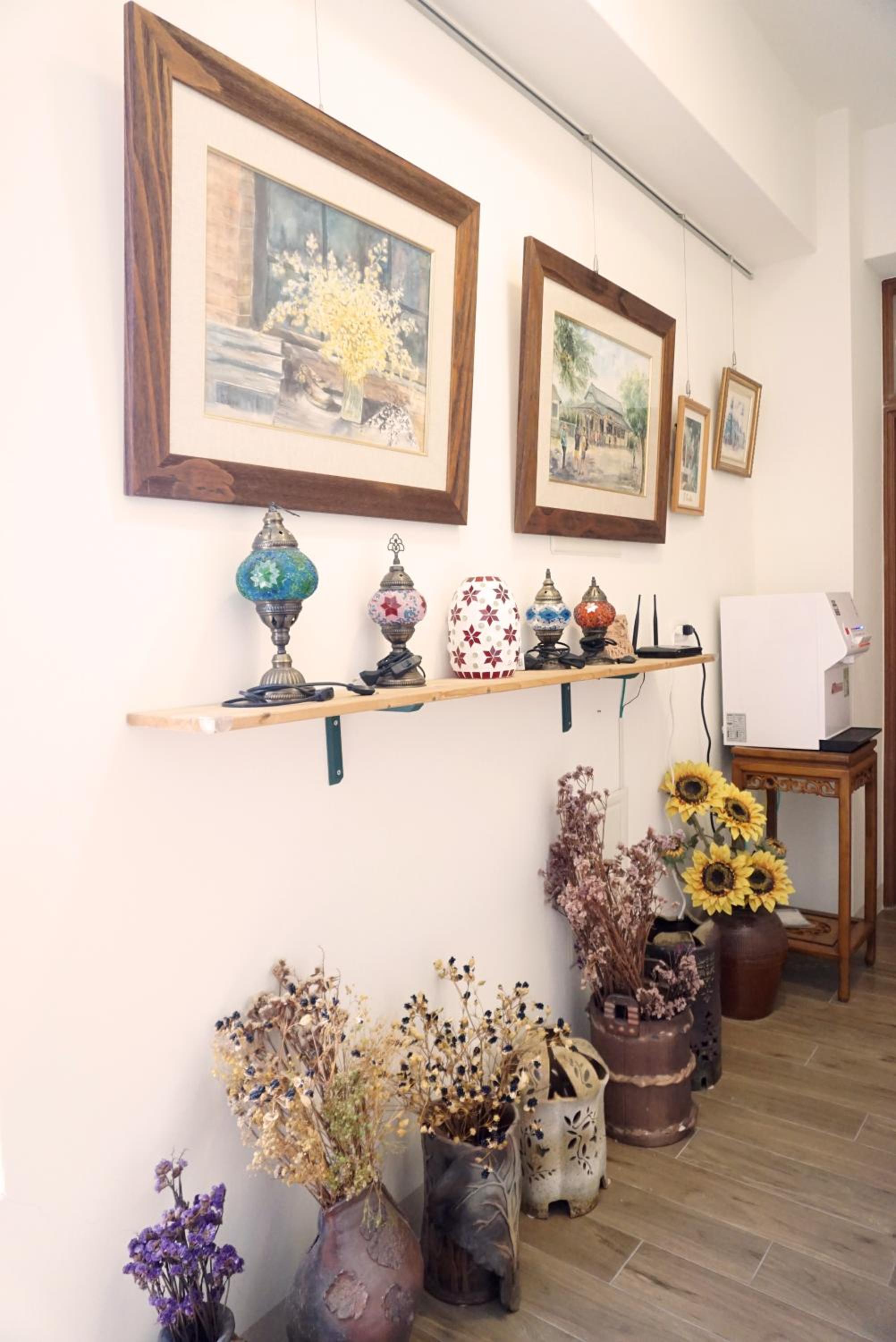 Pottery Flower B&B