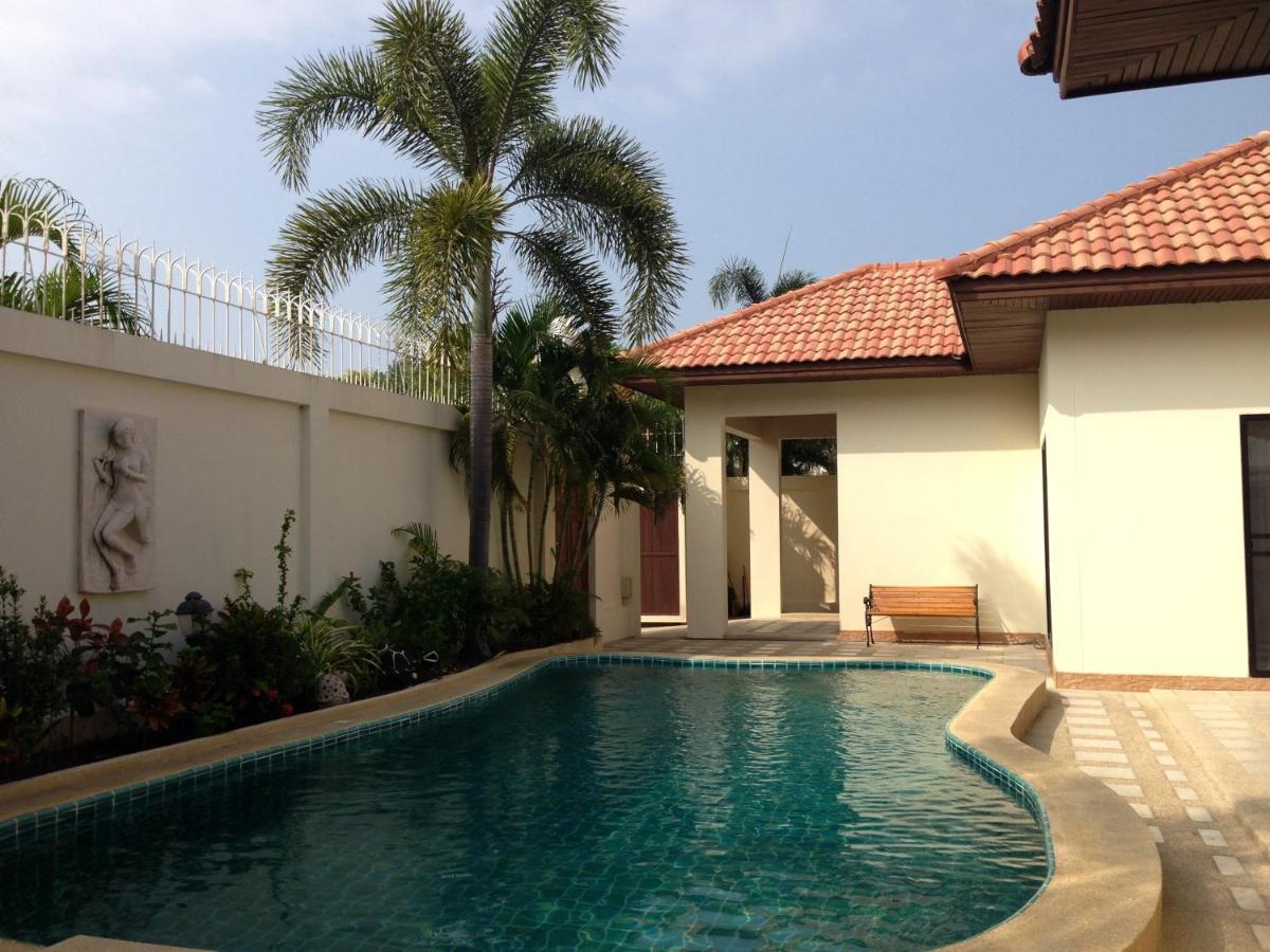 Majestic Residence pool villa Pattaya