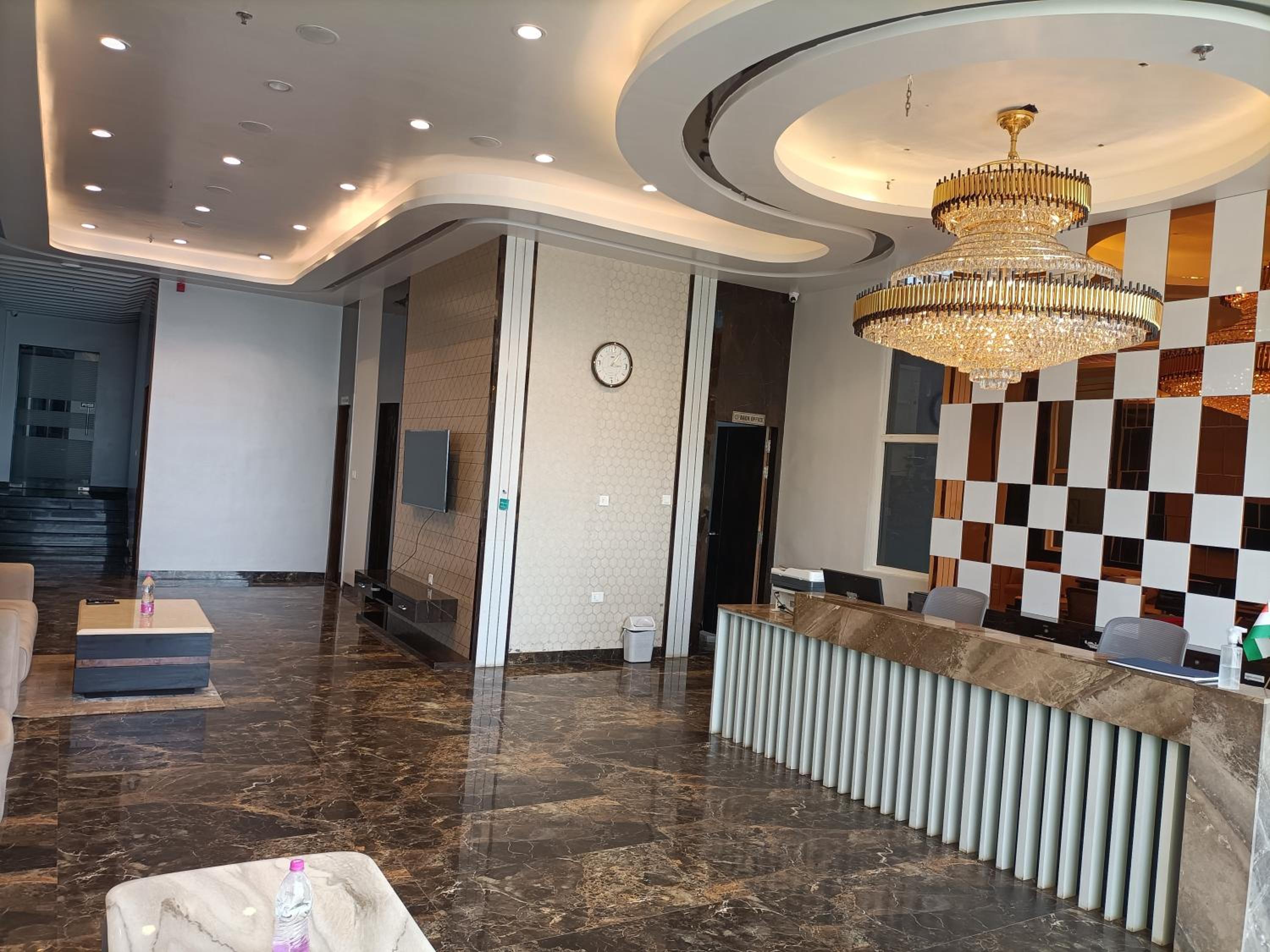 Photo 18