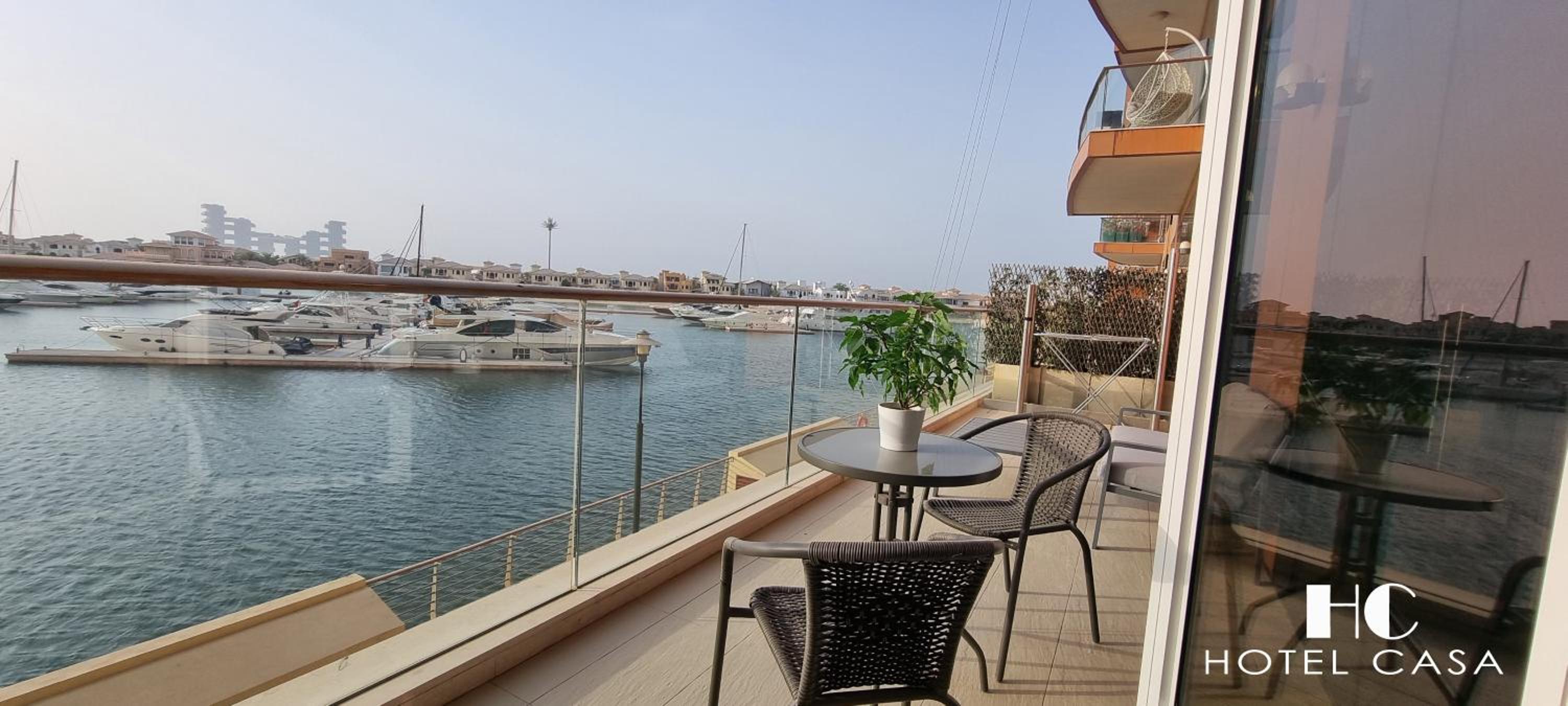 Palm Jumeirah 1BR luxurious & gorgeous view