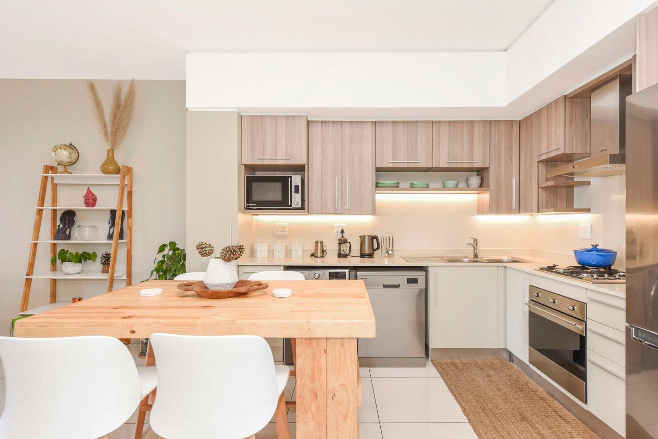 Tyrwhitt Luxury Apartment in Rosebank
