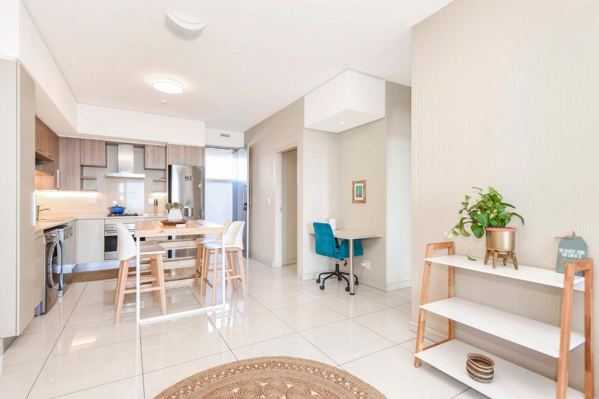 Tyrwhitt Luxury Apartment in Rosebank