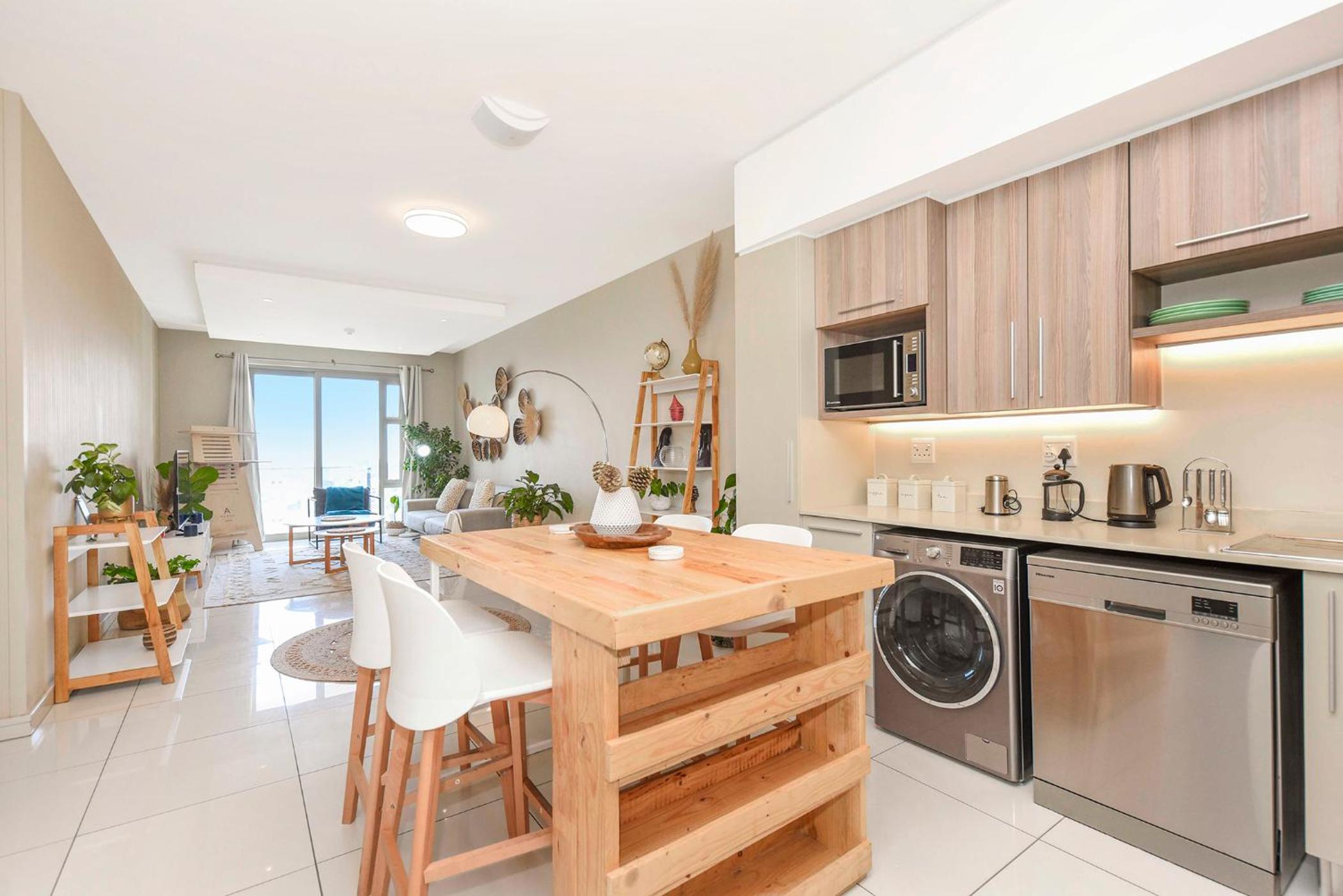 Tyrwhitt Luxury Apartment in Rosebank