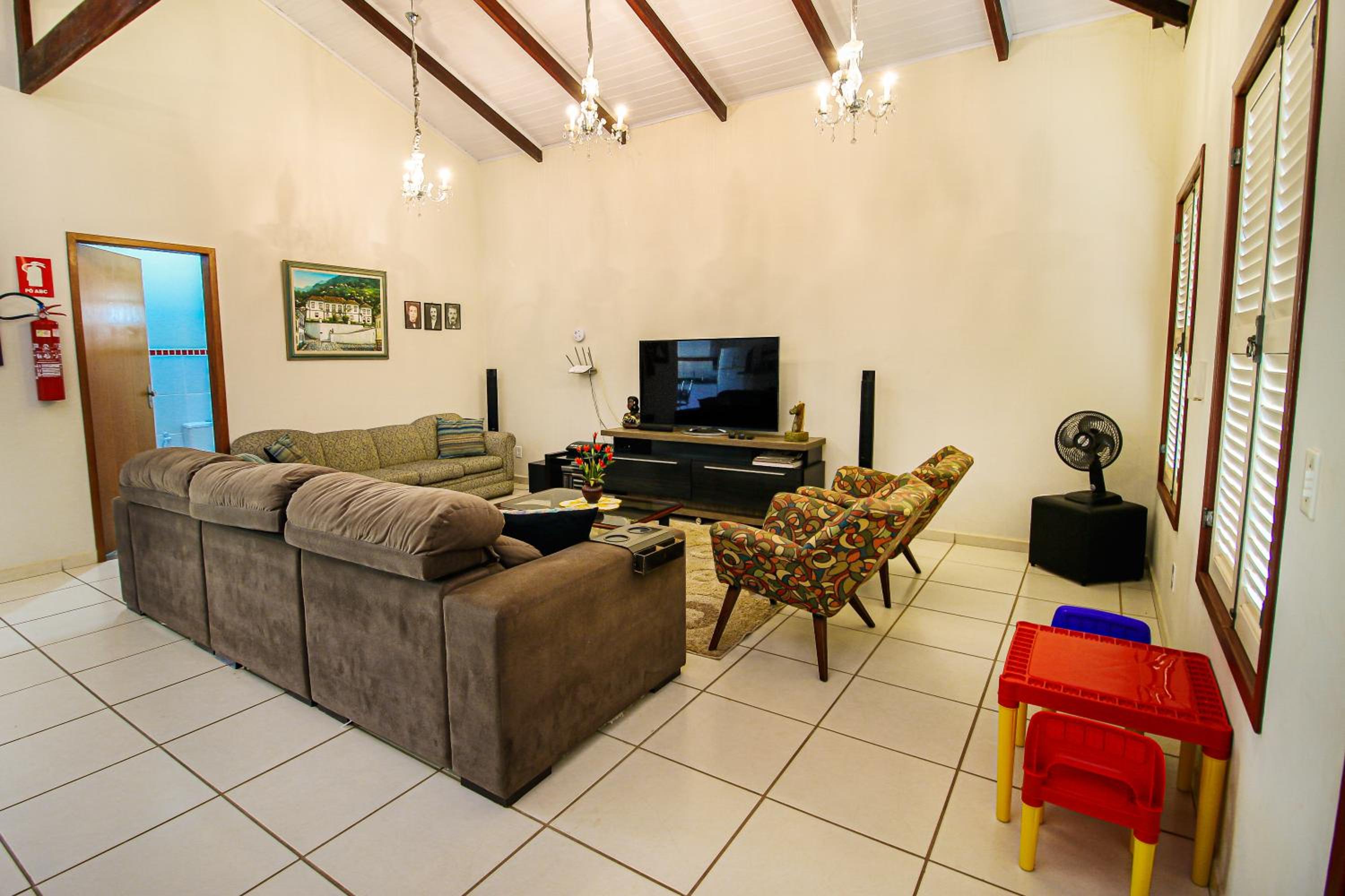 Casa Del Rey - cond. fechado Centro