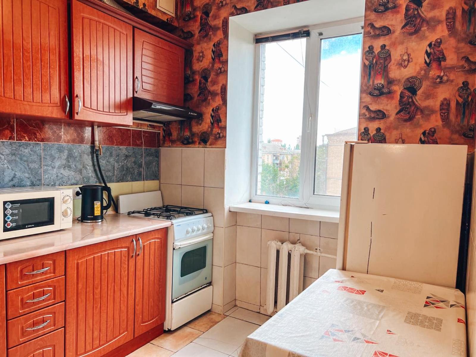 apartment near metro station Darnitsa view 5