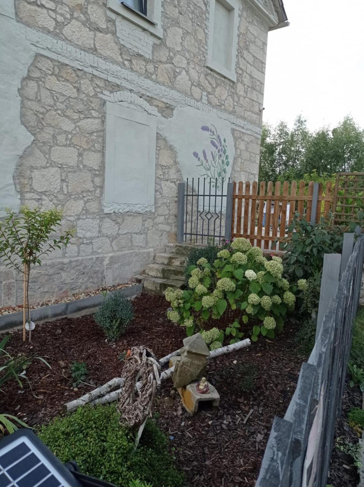 Photo 32