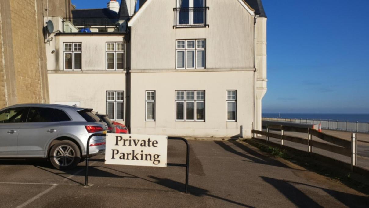 Ramsgate Vacations - Vitamin Sea Beachfront Apartment Ramsgate - Sleeps 4 - Property Image 9