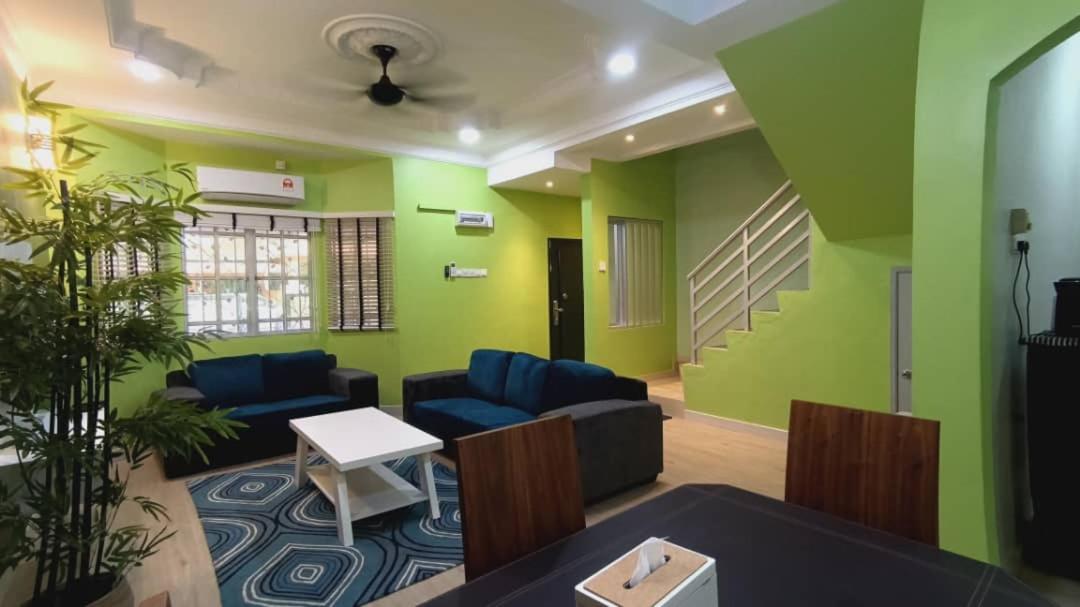 HOMESTAY DR. Z (MUSLIM HOMESTAY) photo 1