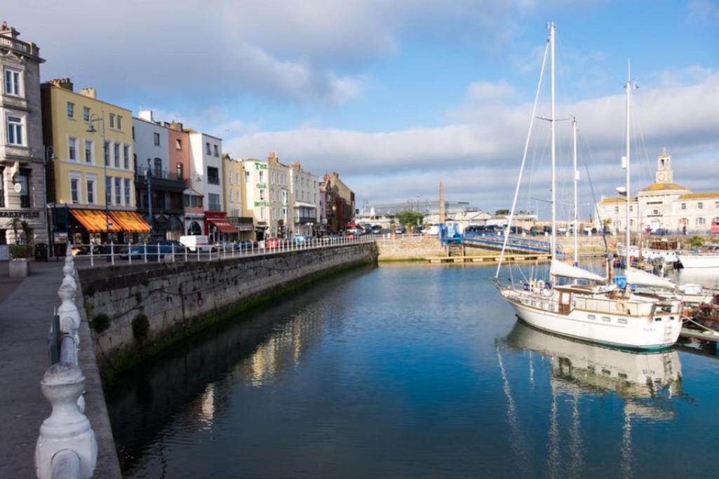 Ramsgate Vacations - Vitamin Sea Beachfront Apartment Ramsgate - Sleeps 4 - Property Image 5