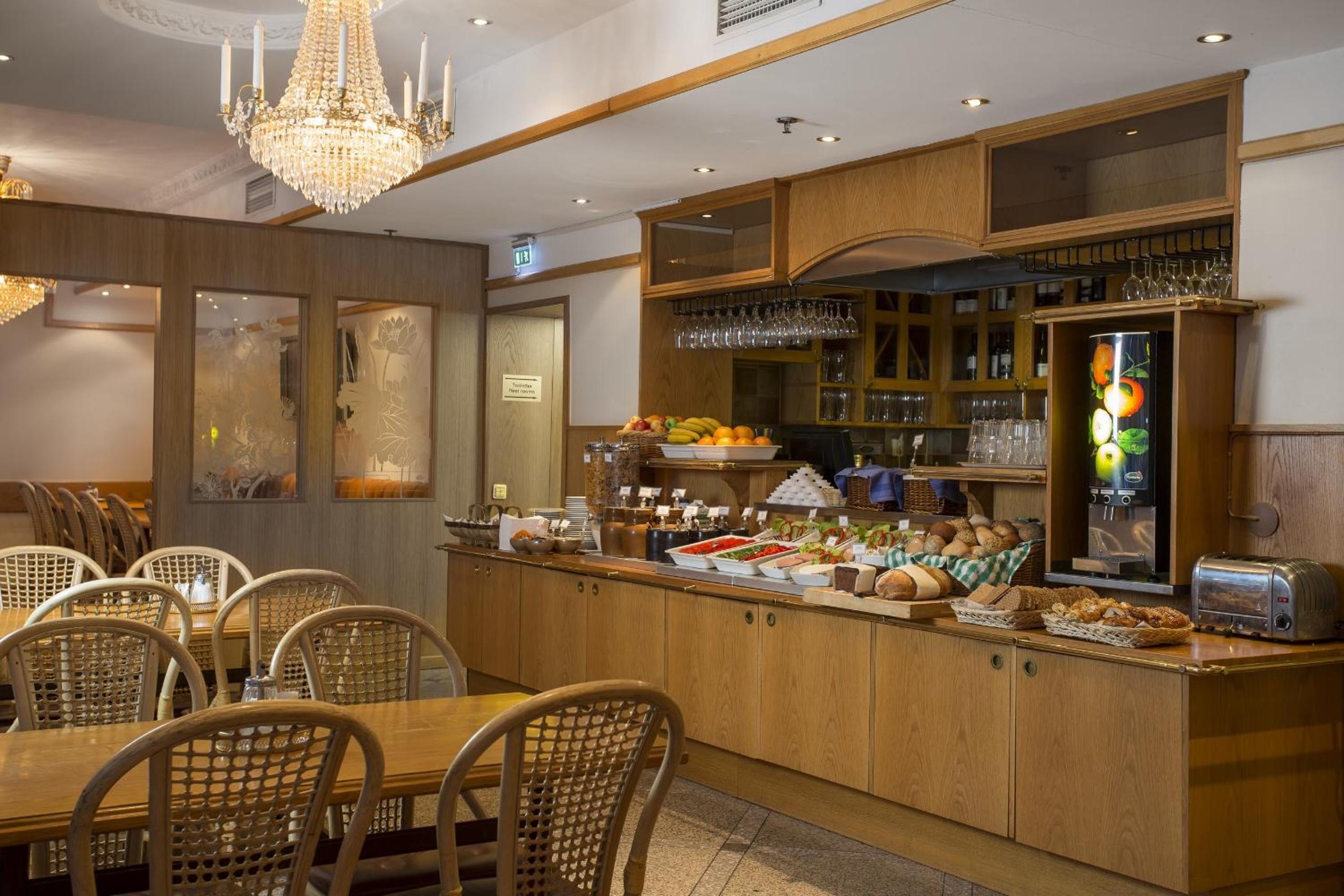 Stockholm Vacations - Crystal Plaza Hotel - Property Image 50