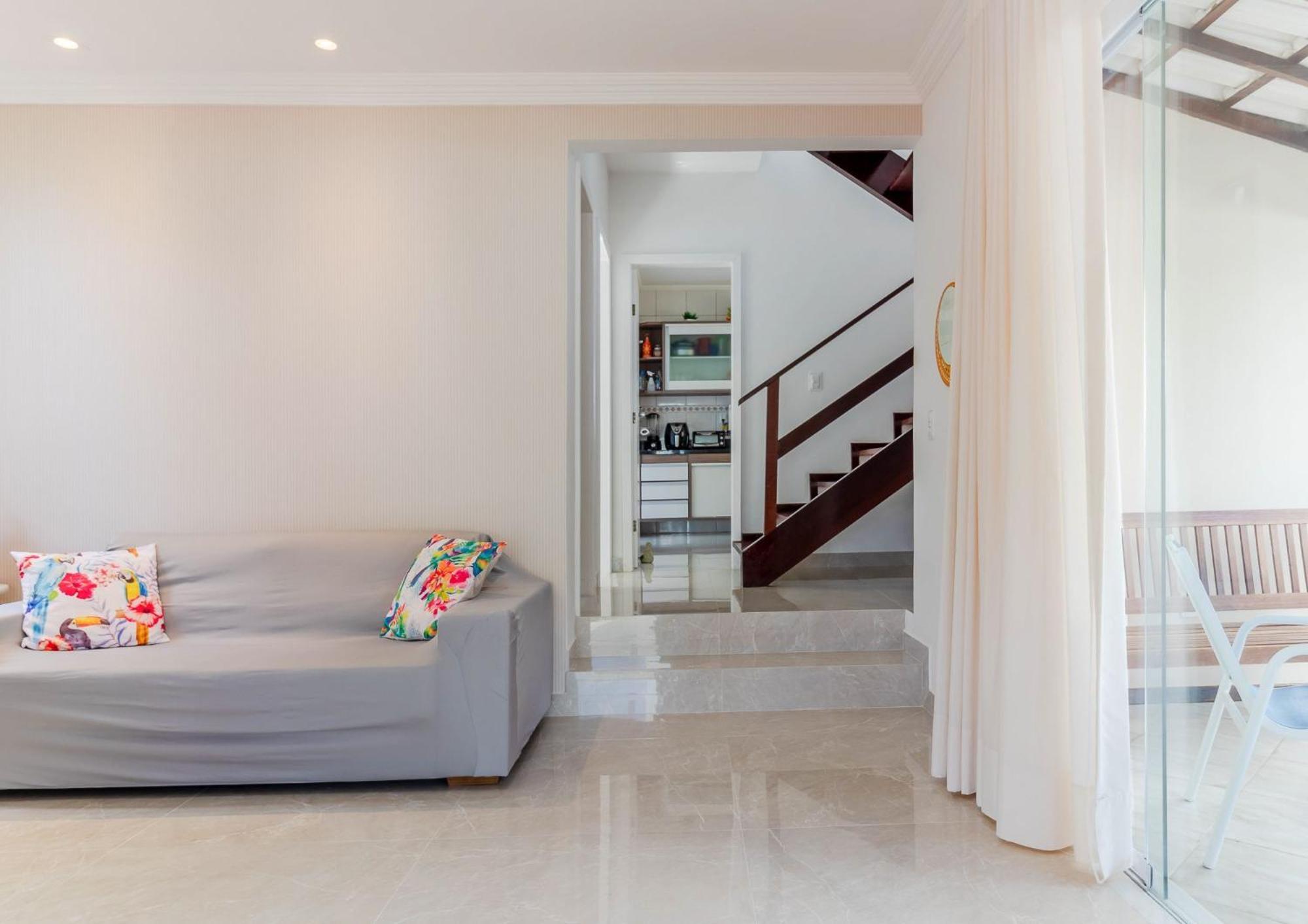 GB07 Great House 4 Suites with Pool in Guarajuba