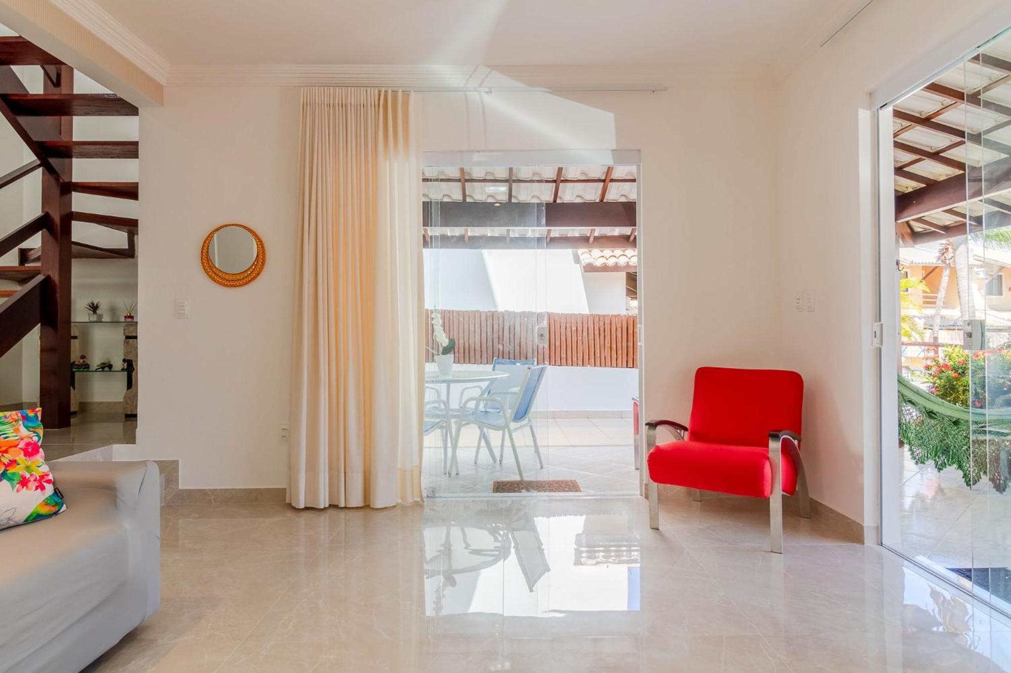 GB07 Great House 4 Suites with Pool in Guarajuba