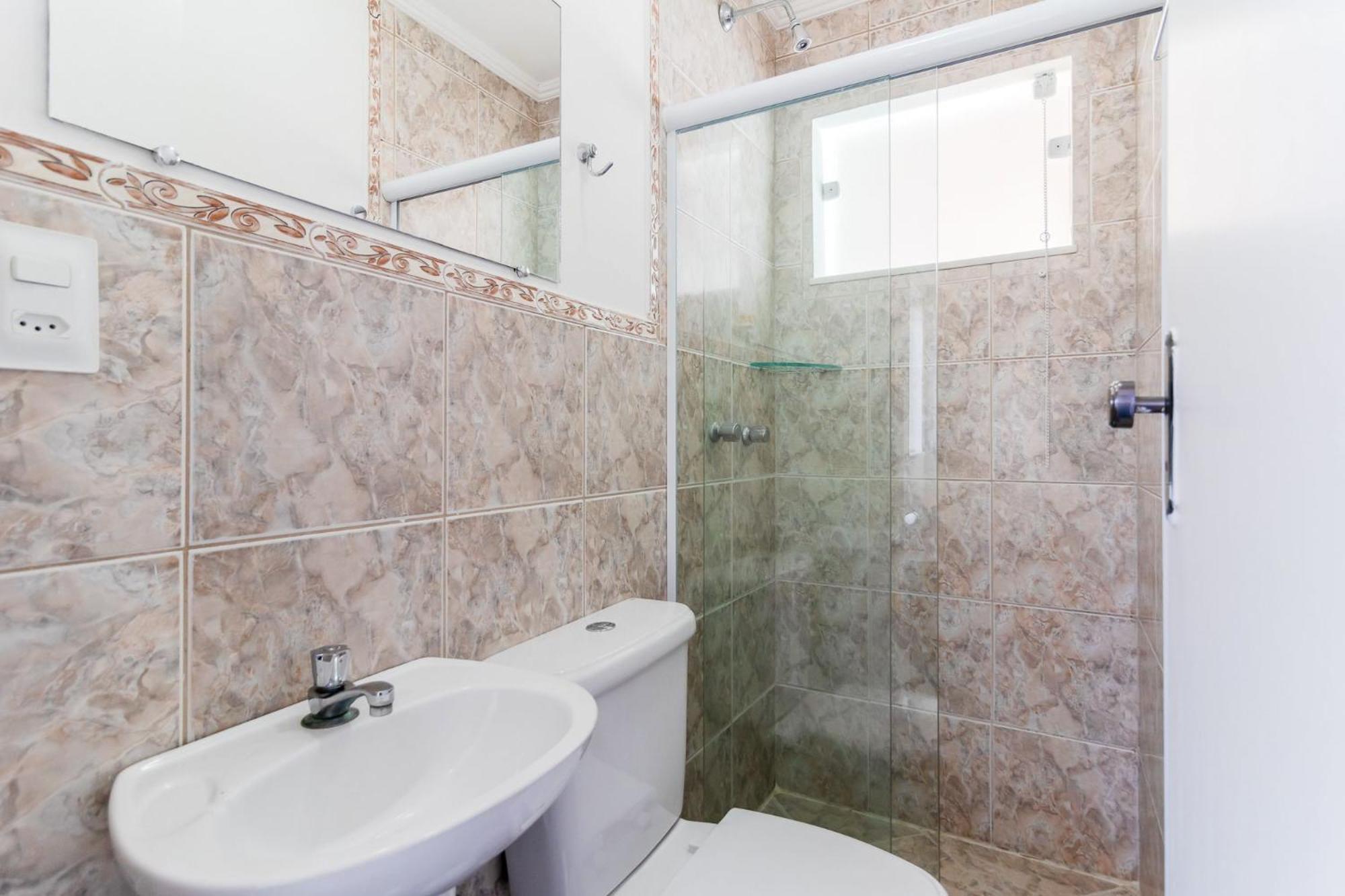 GB07 Great House 4 Suites with Pool in Guarajuba