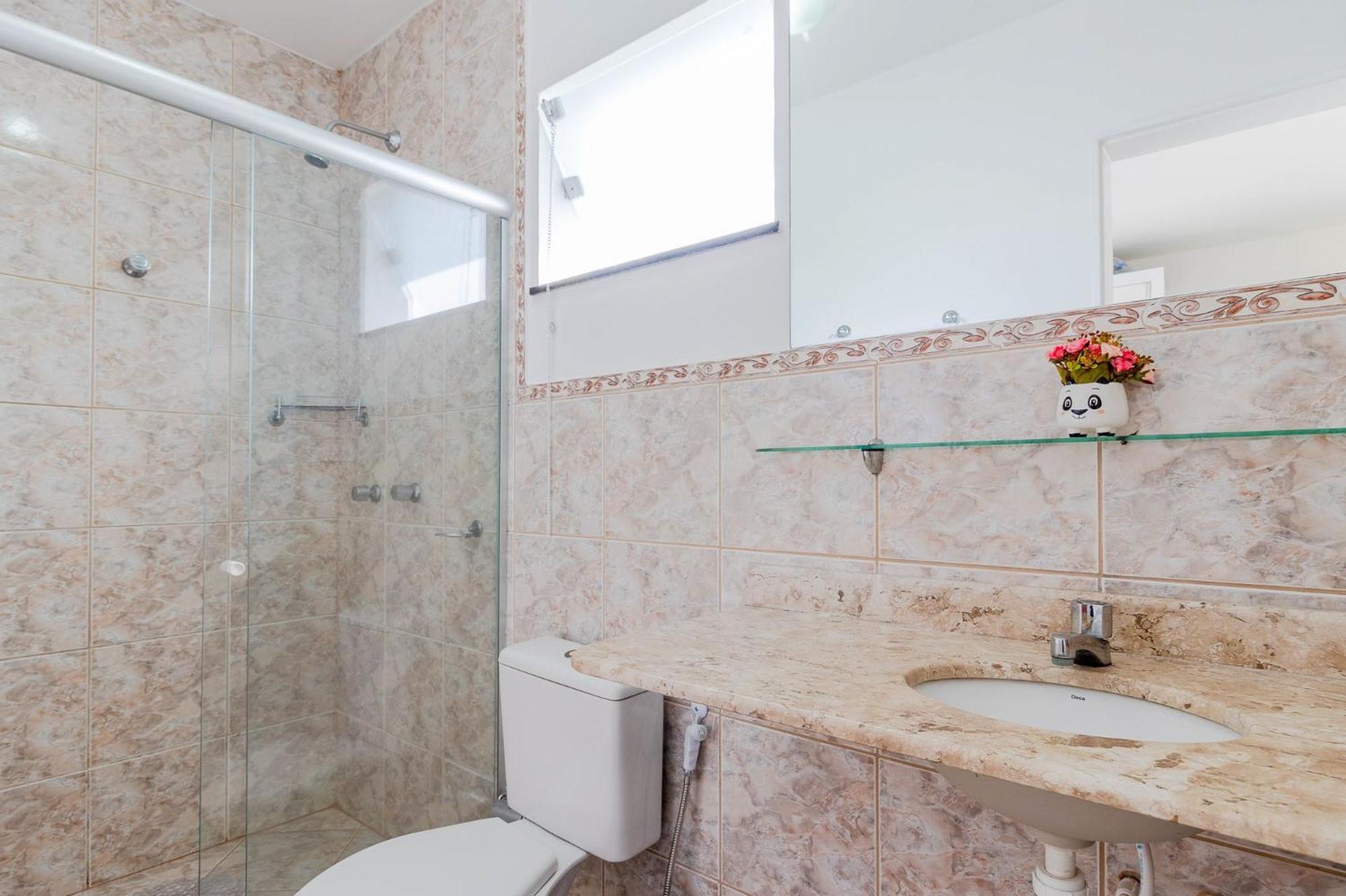 GB07 Great House 4 Suites with Pool in Guarajuba