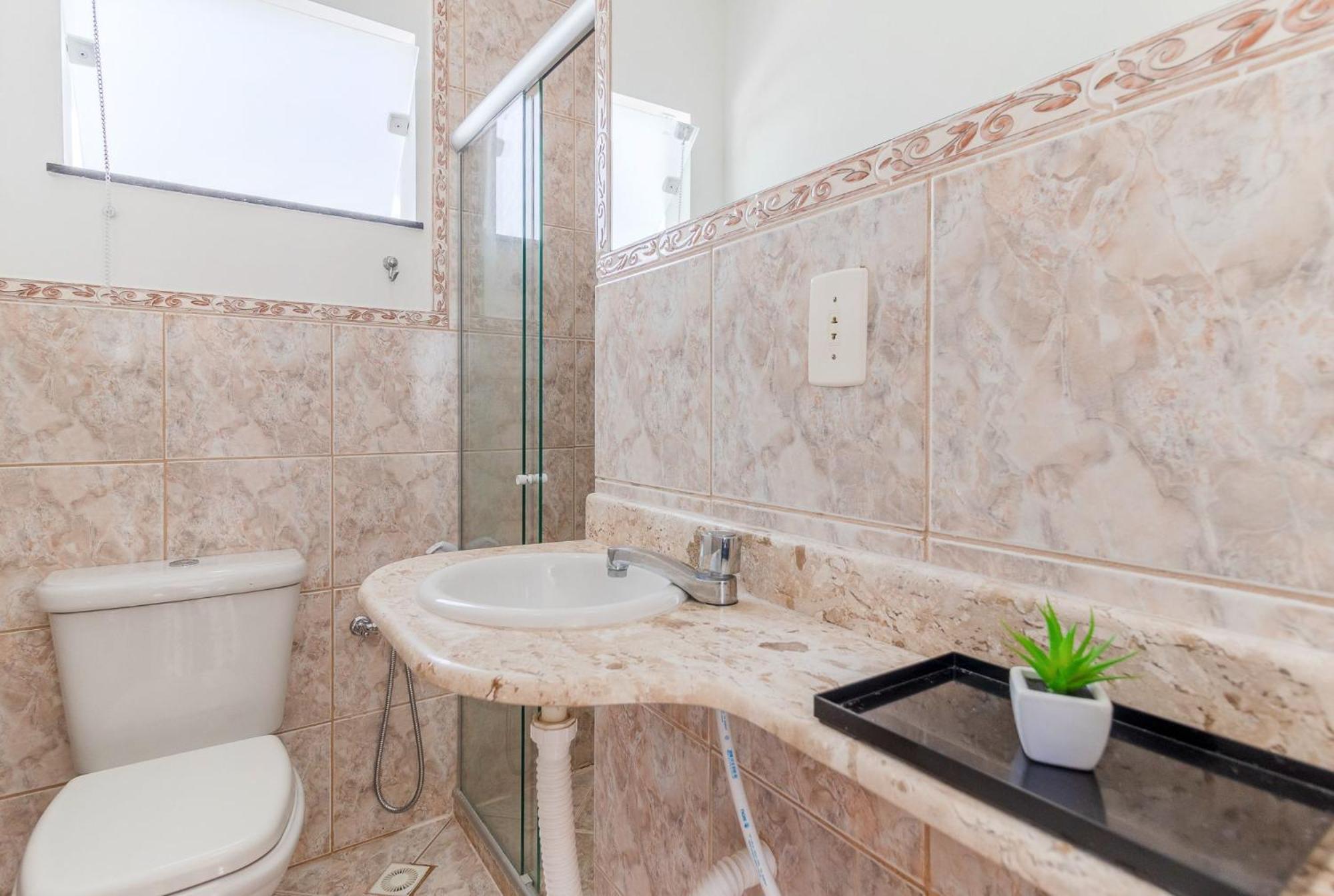 GB07 Great House 4 Suites with Pool in Guarajuba