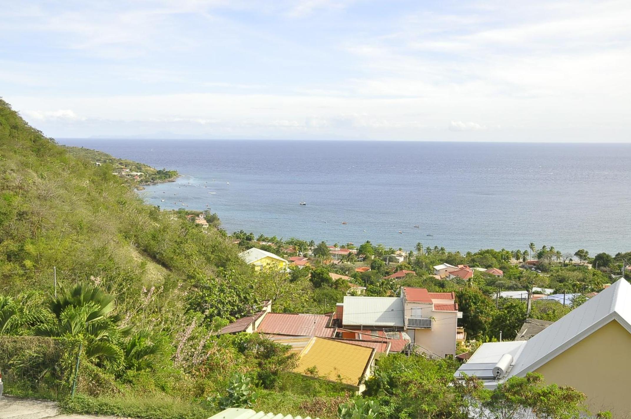 L'OCEAN BLEU DES ANSES view 2
