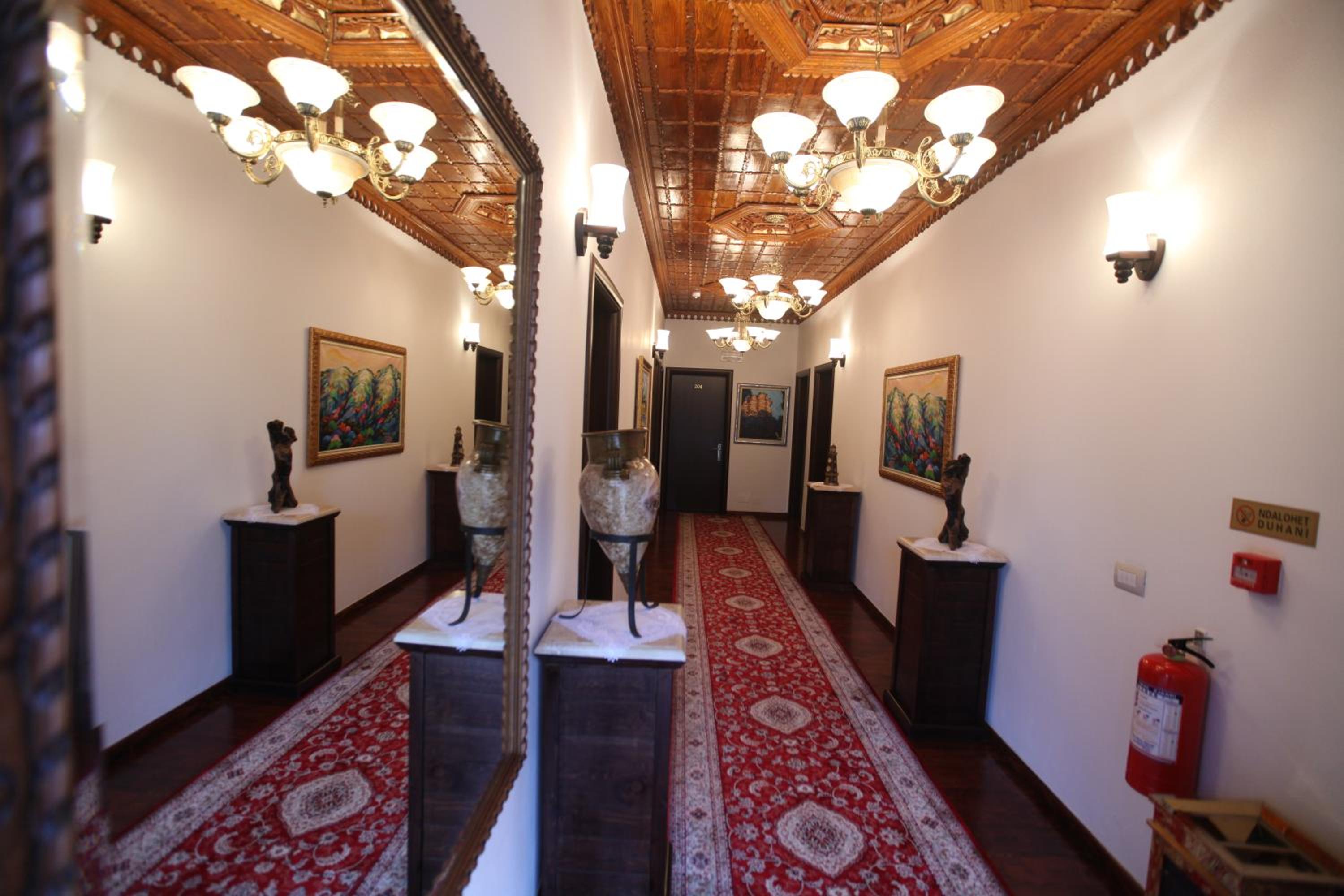Hotel Antipatrea