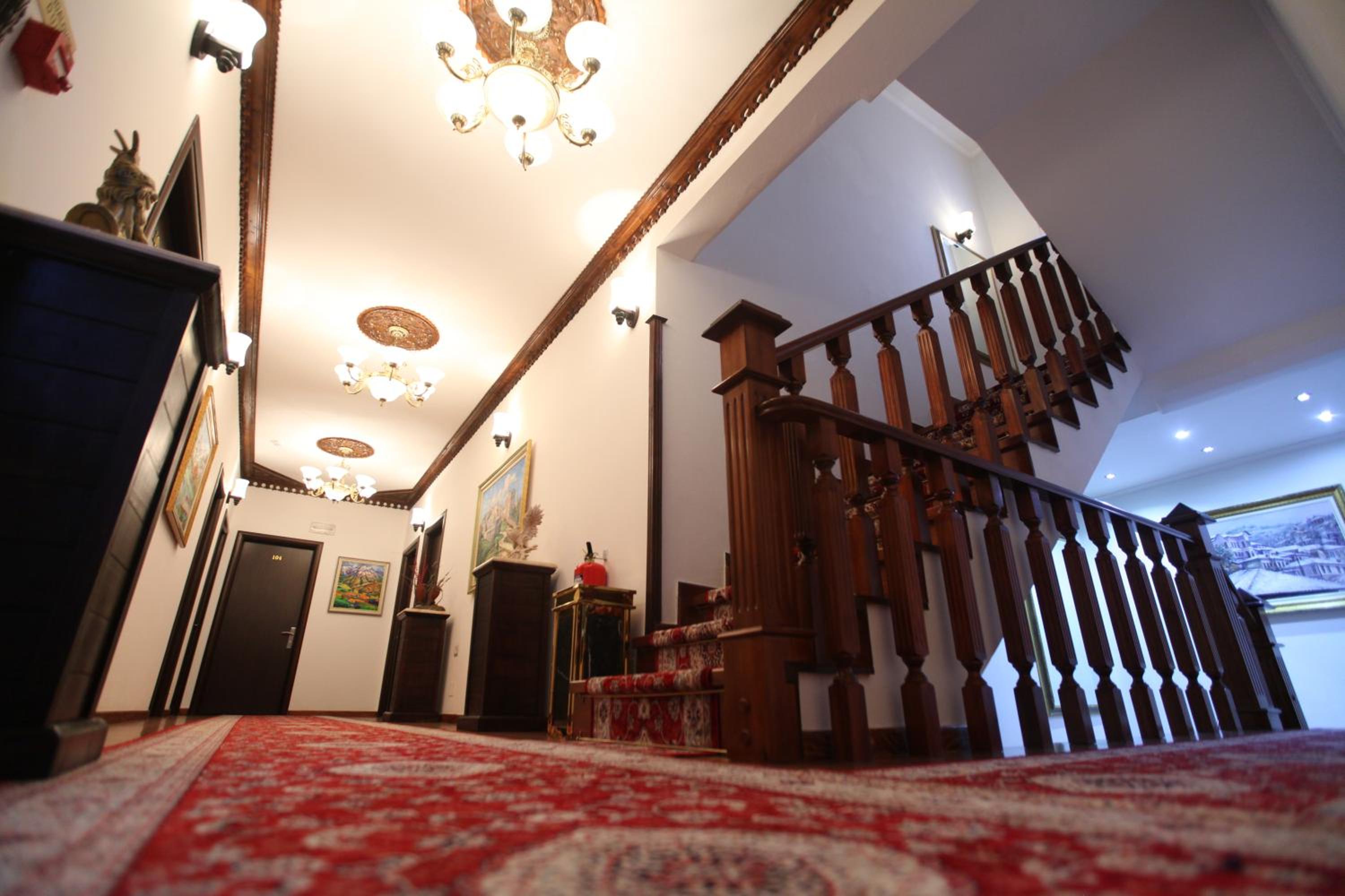 Hotel Antipatrea