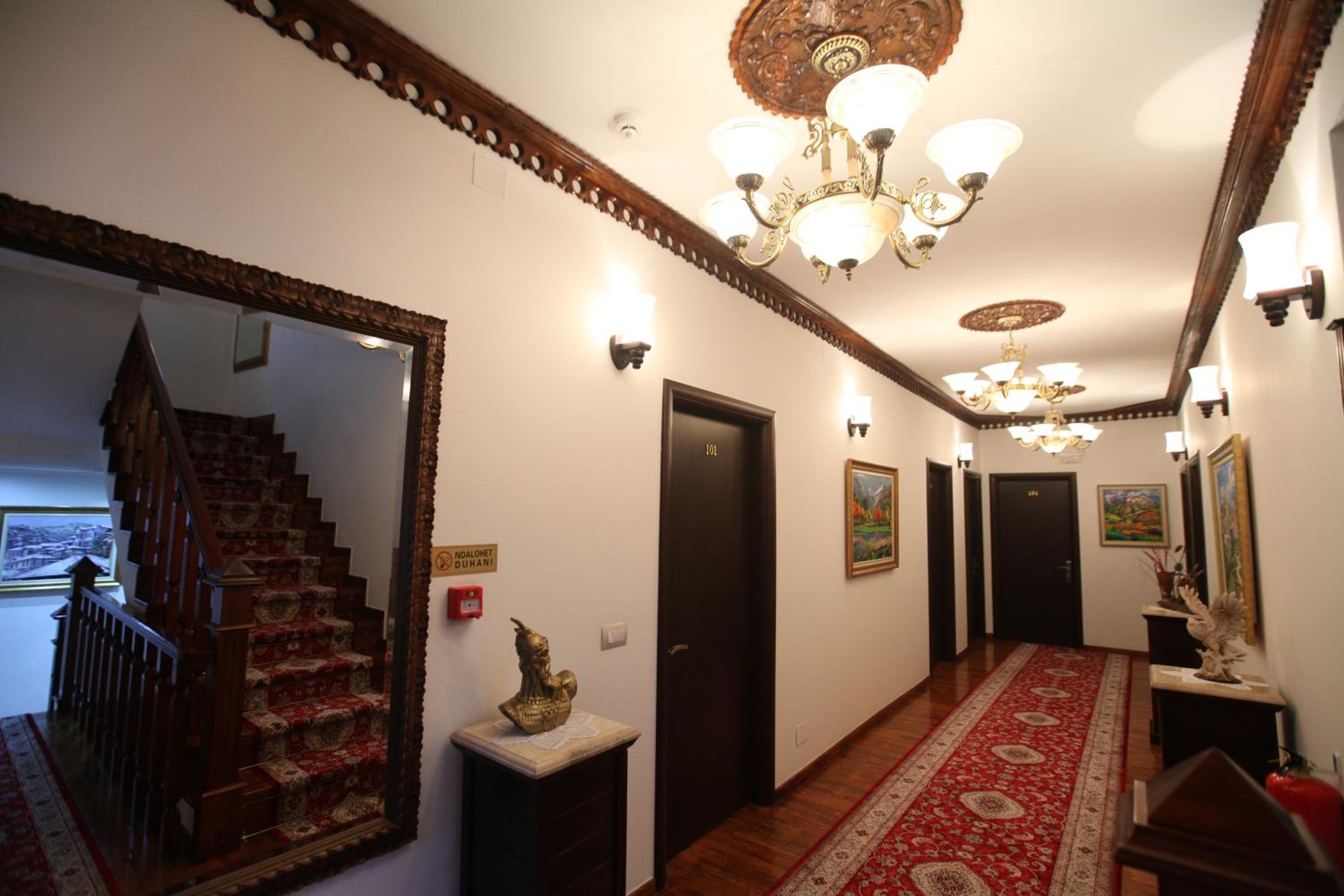 Hotel Antipatrea