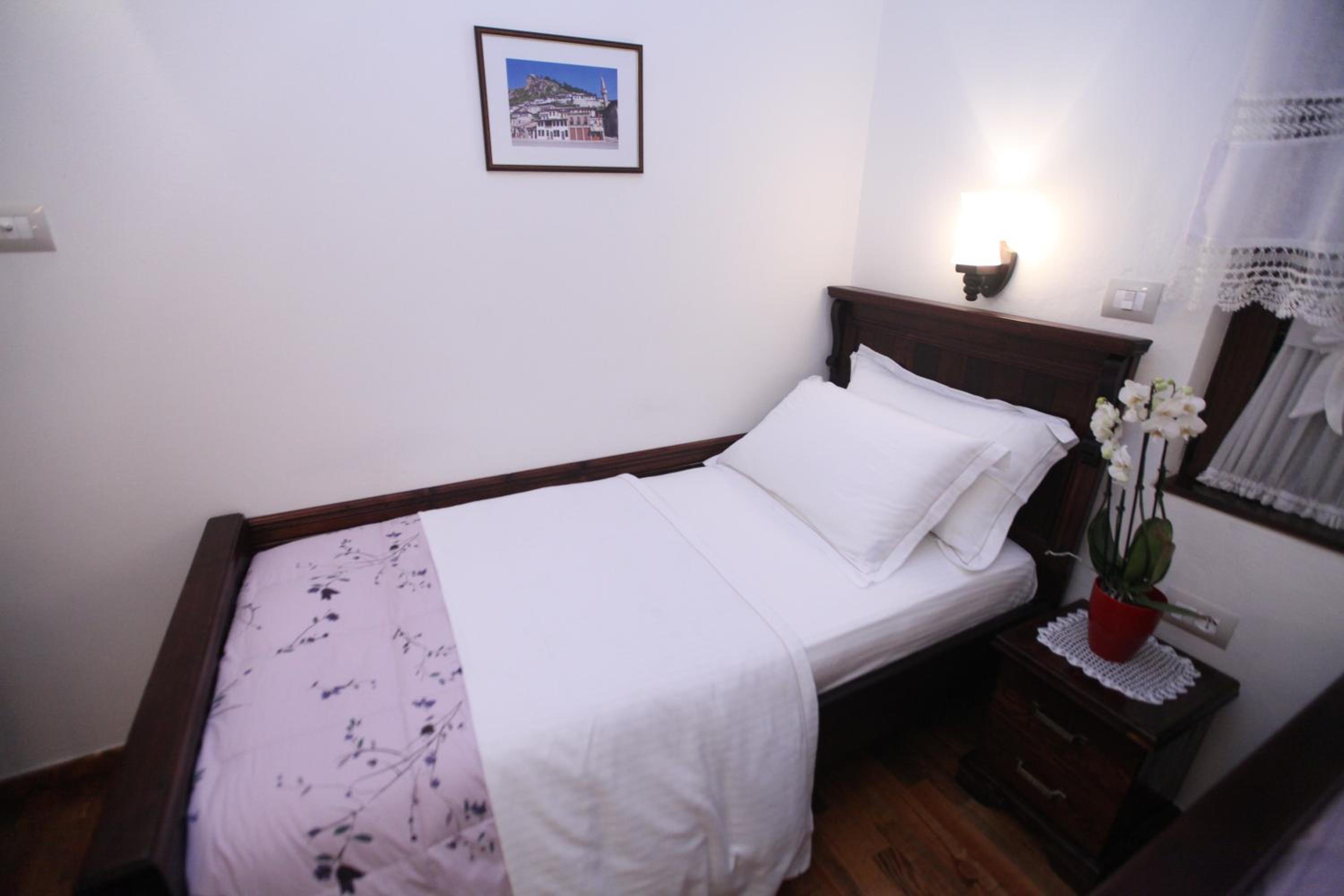 Hotel Antipatrea
