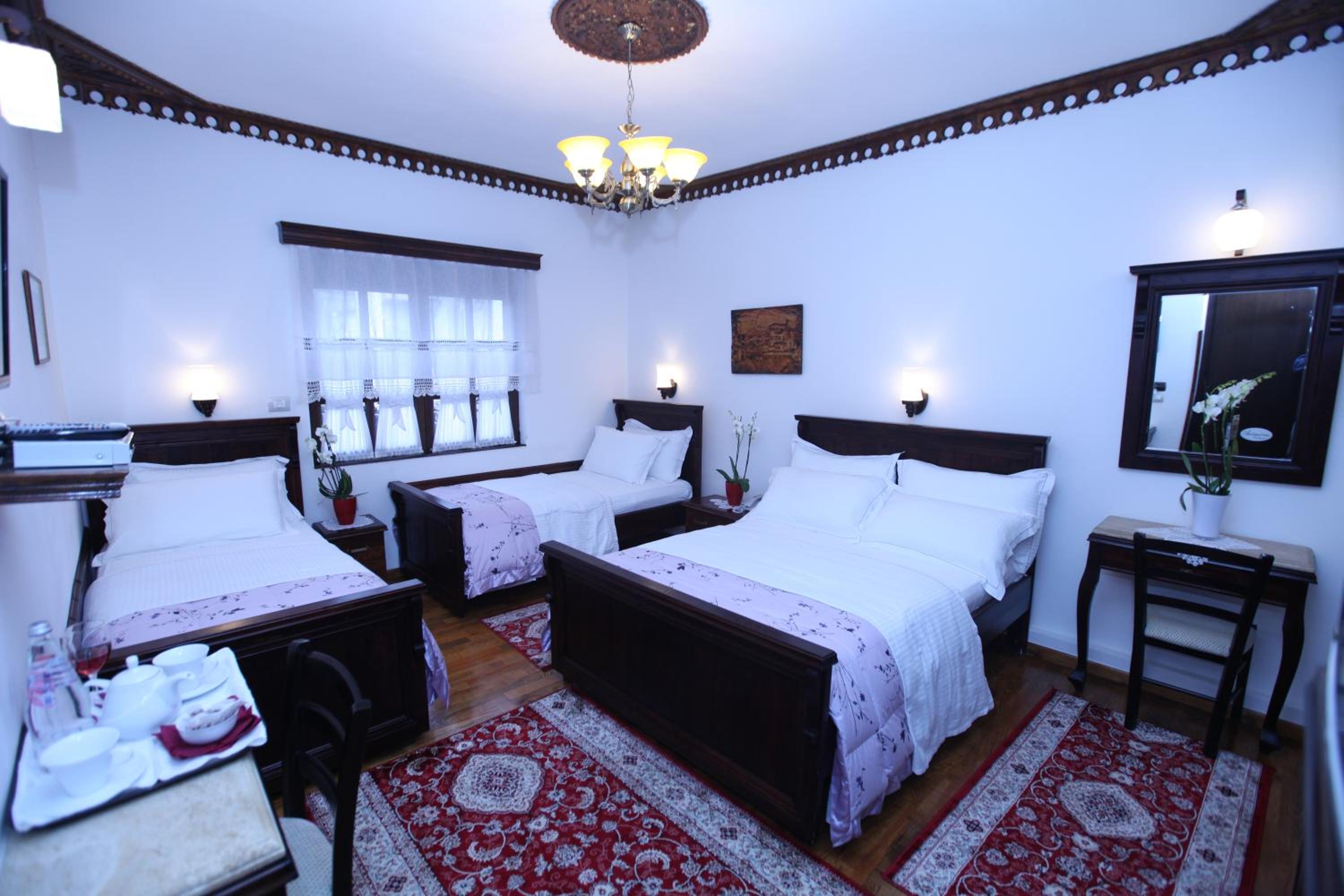 Hotel Antipatrea