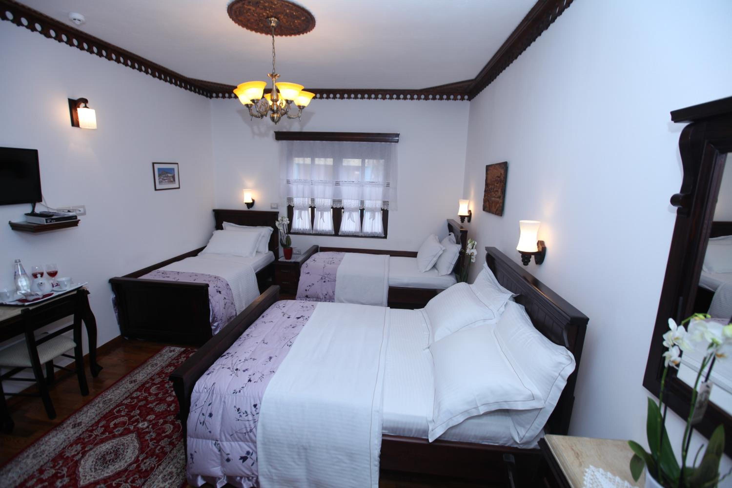 Hotel Antipatrea