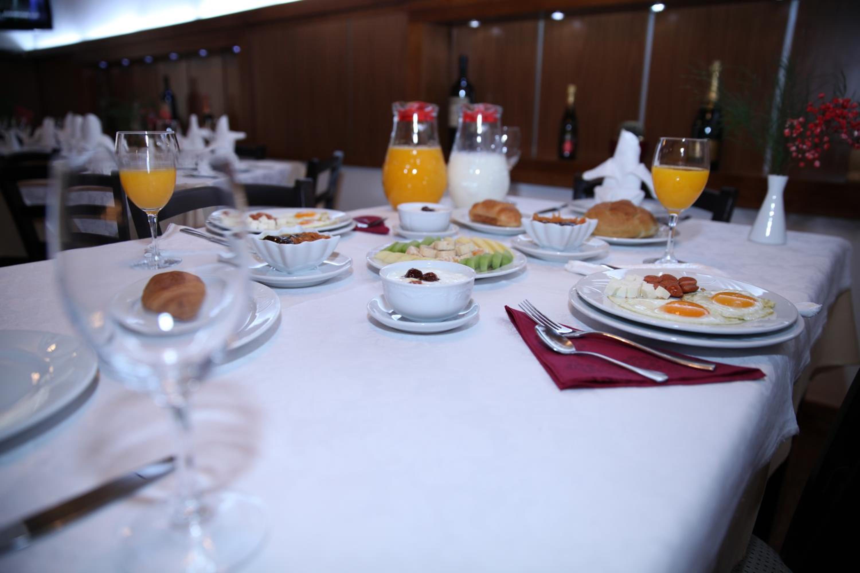 Hotel Antipatrea