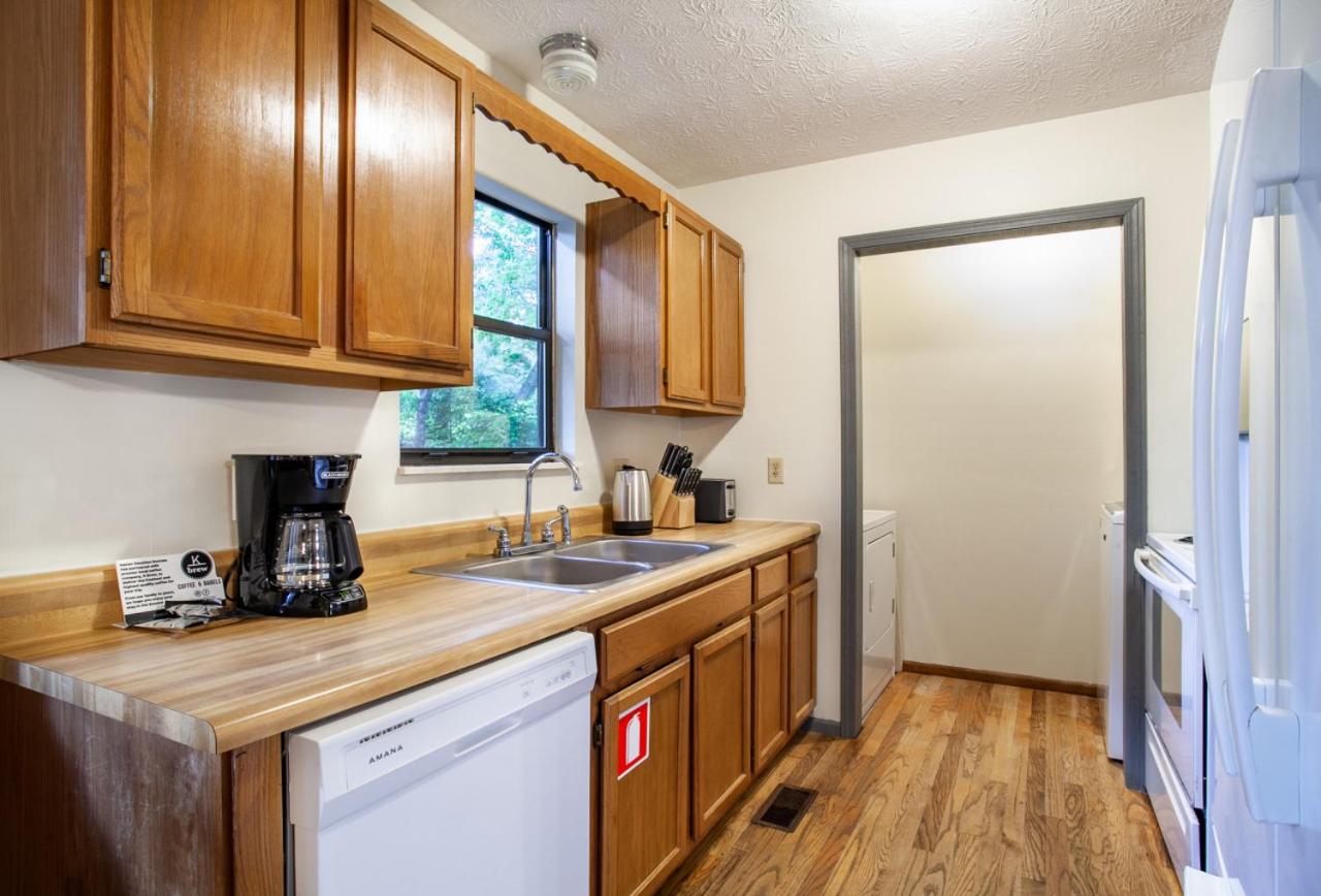Hopp On Inn Secluded 3BR Home