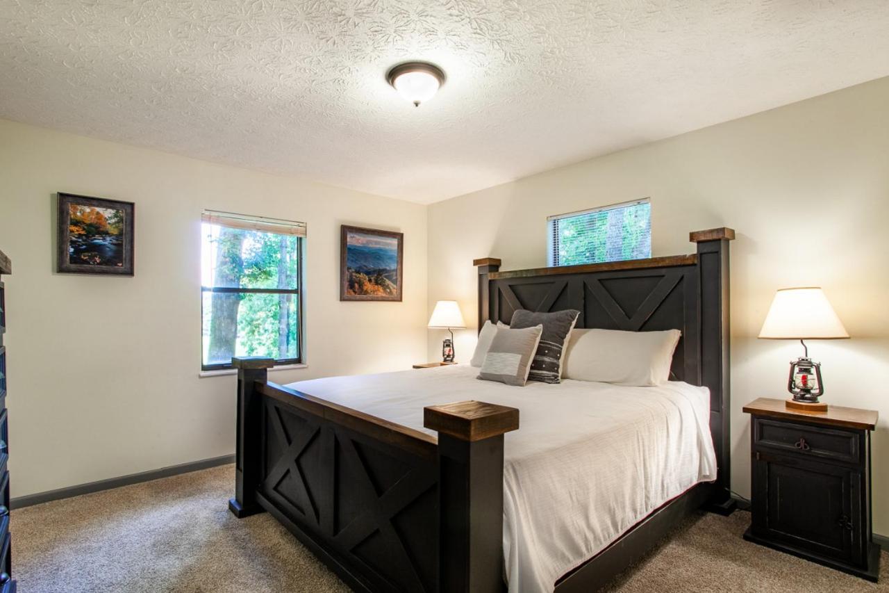 Hopp On Inn Secluded 3BR Home